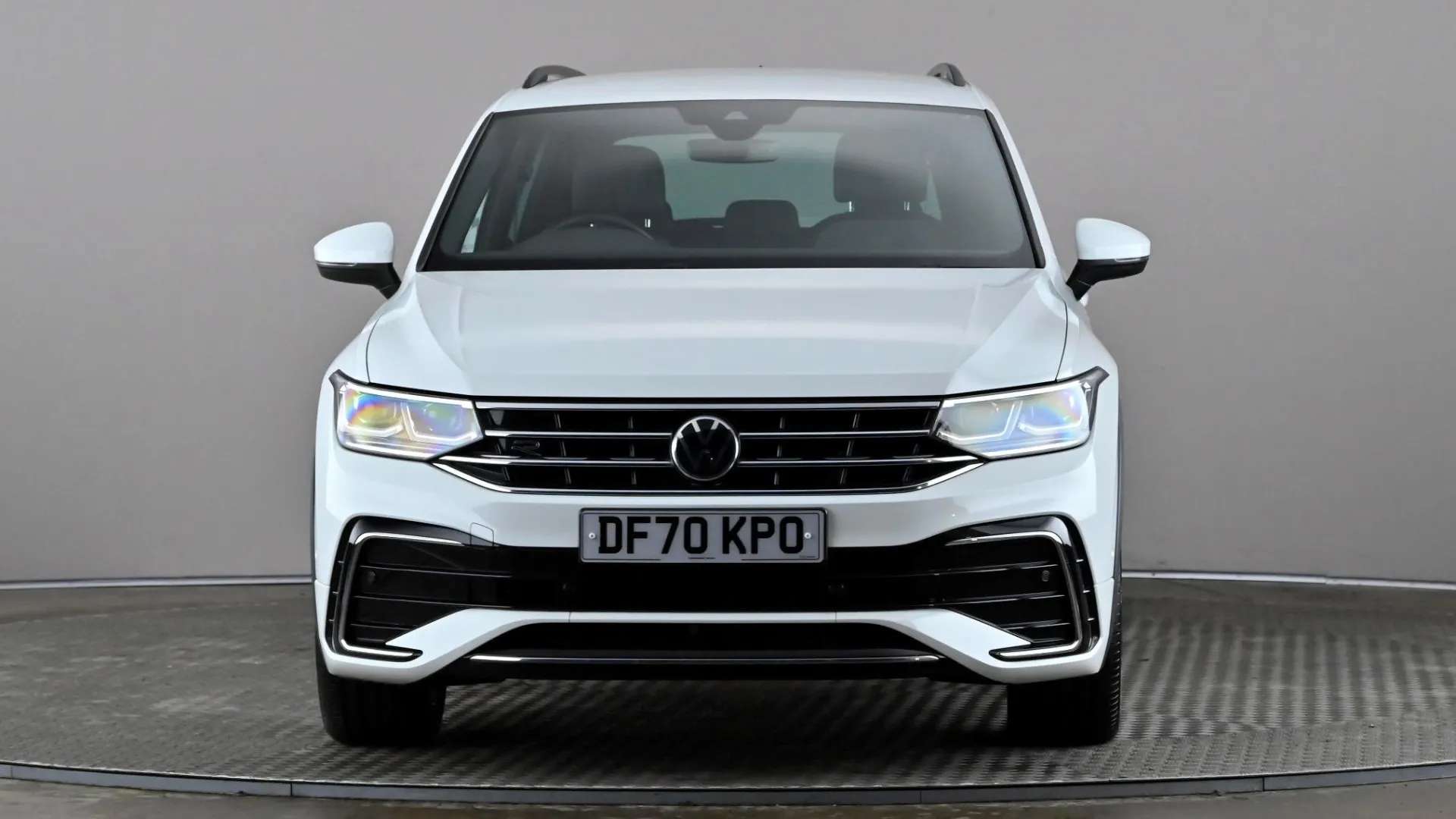 A 2020 VOLKSWAGEN TIGUAN 1.5 TSI 150 R-Line DSG A 2020 VOLKSWAGEN TIGUAN 1.5 TSI 150 R-Line DSG