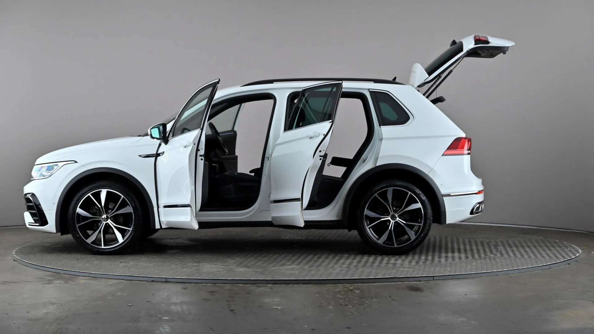 2020 VOLKSWAGEN TIGUAN 2020 VOLKSWAGEN TIGUAN