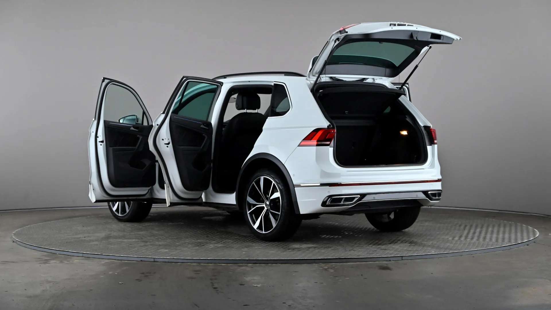 2020 VOLKSWAGEN TIGUAN 2020 VOLKSWAGEN TIGUAN