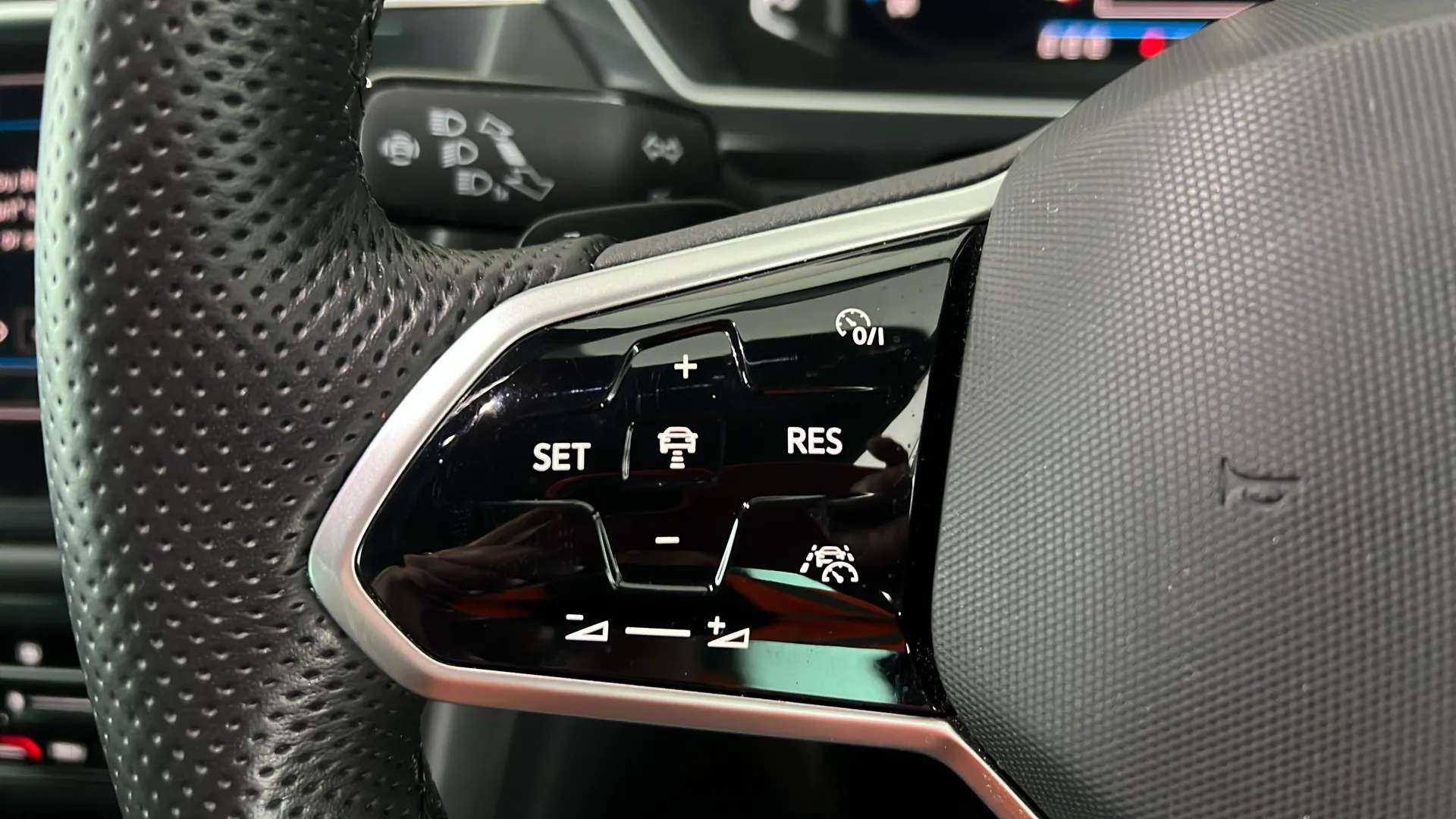 2020 VOLKSWAGEN TIGUAN 2020 VOLKSWAGEN TIGUAN