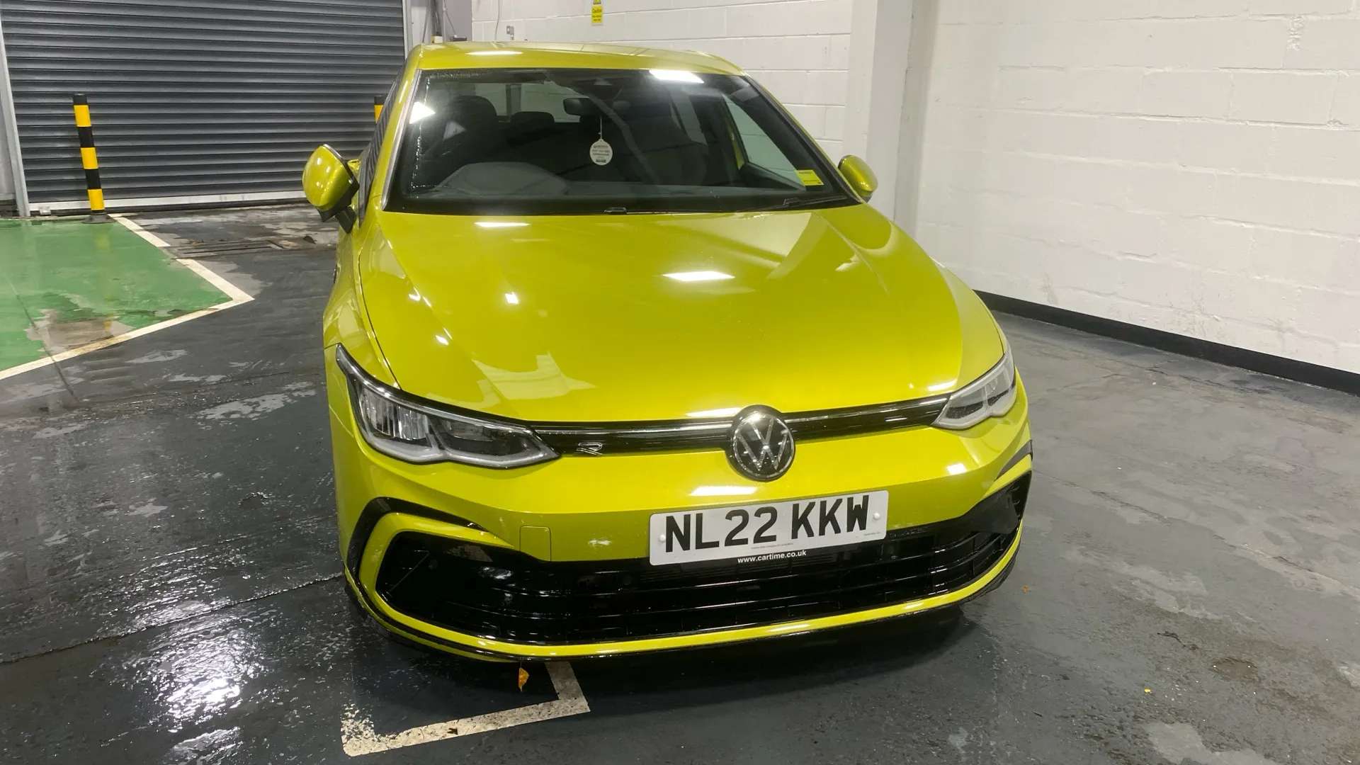 A 2022 VOLKSWAGEN GOLF 1.5 eTSI 150 R-Line DSG A 2022 VOLKSWAGEN GOLF 1.5 eTSI 150 R-Line DSG