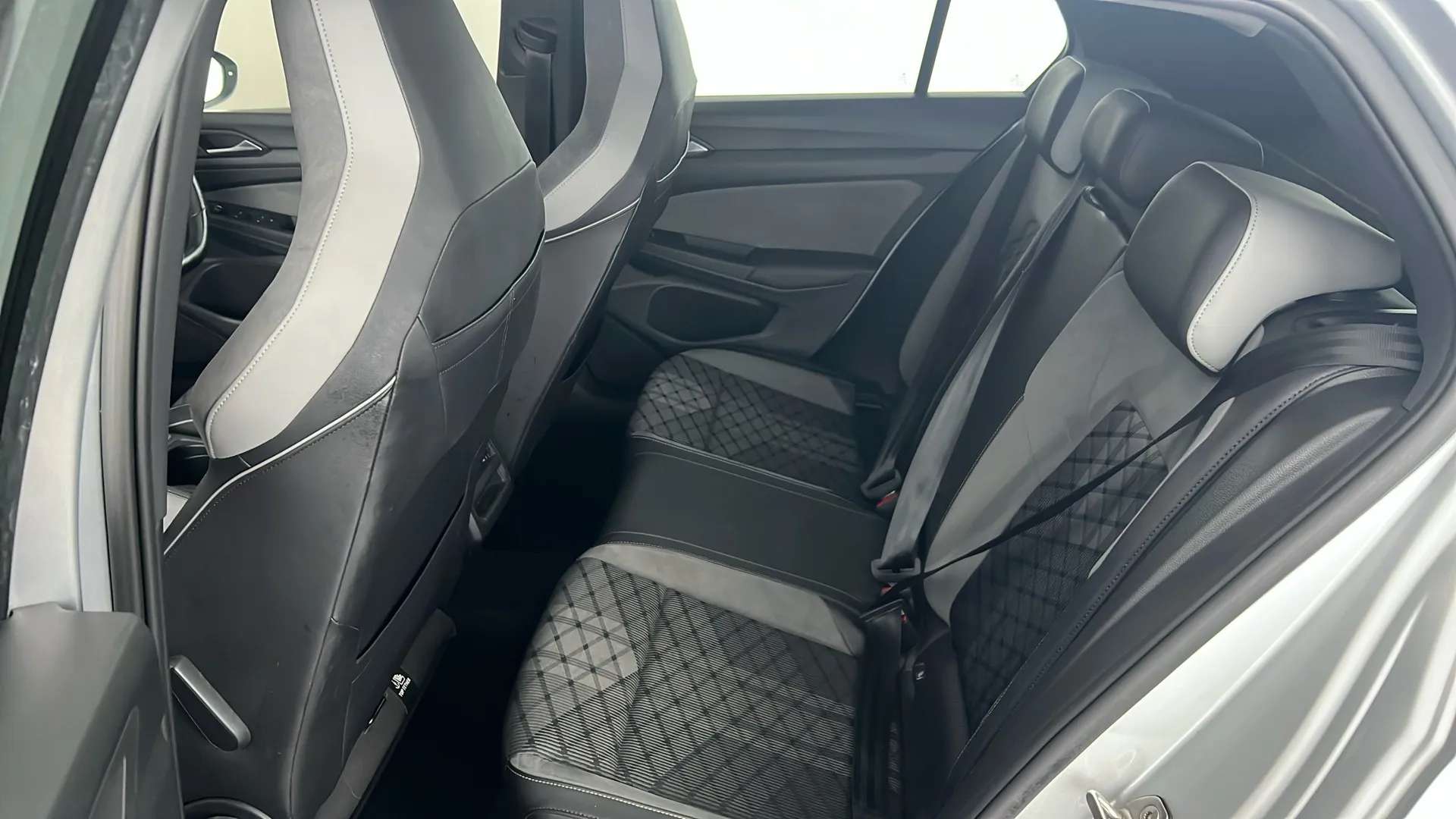 2020 VOLKSWAGEN GOLF 2020 VOLKSWAGEN GOLF