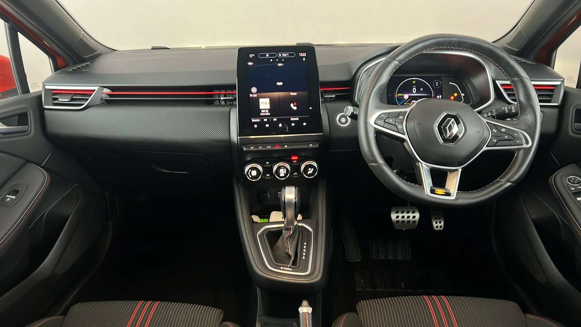 2021 RENAULT CLIO 2021 RENAULT CLIO