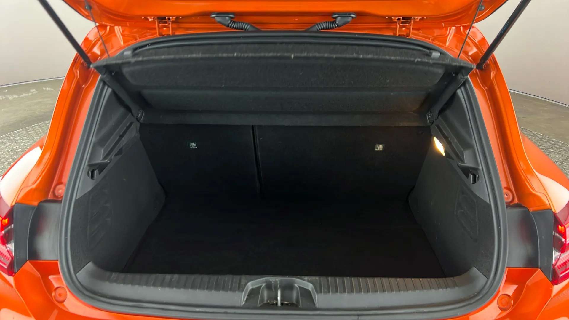 2021 RENAULT CLIO 2021 RENAULT CLIO