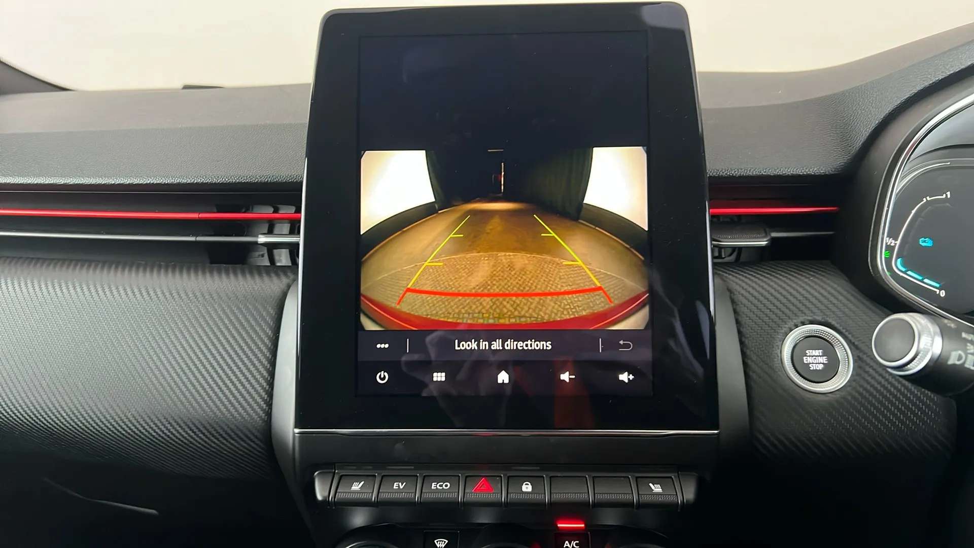 2021 RENAULT CLIO 2021 RENAULT CLIO