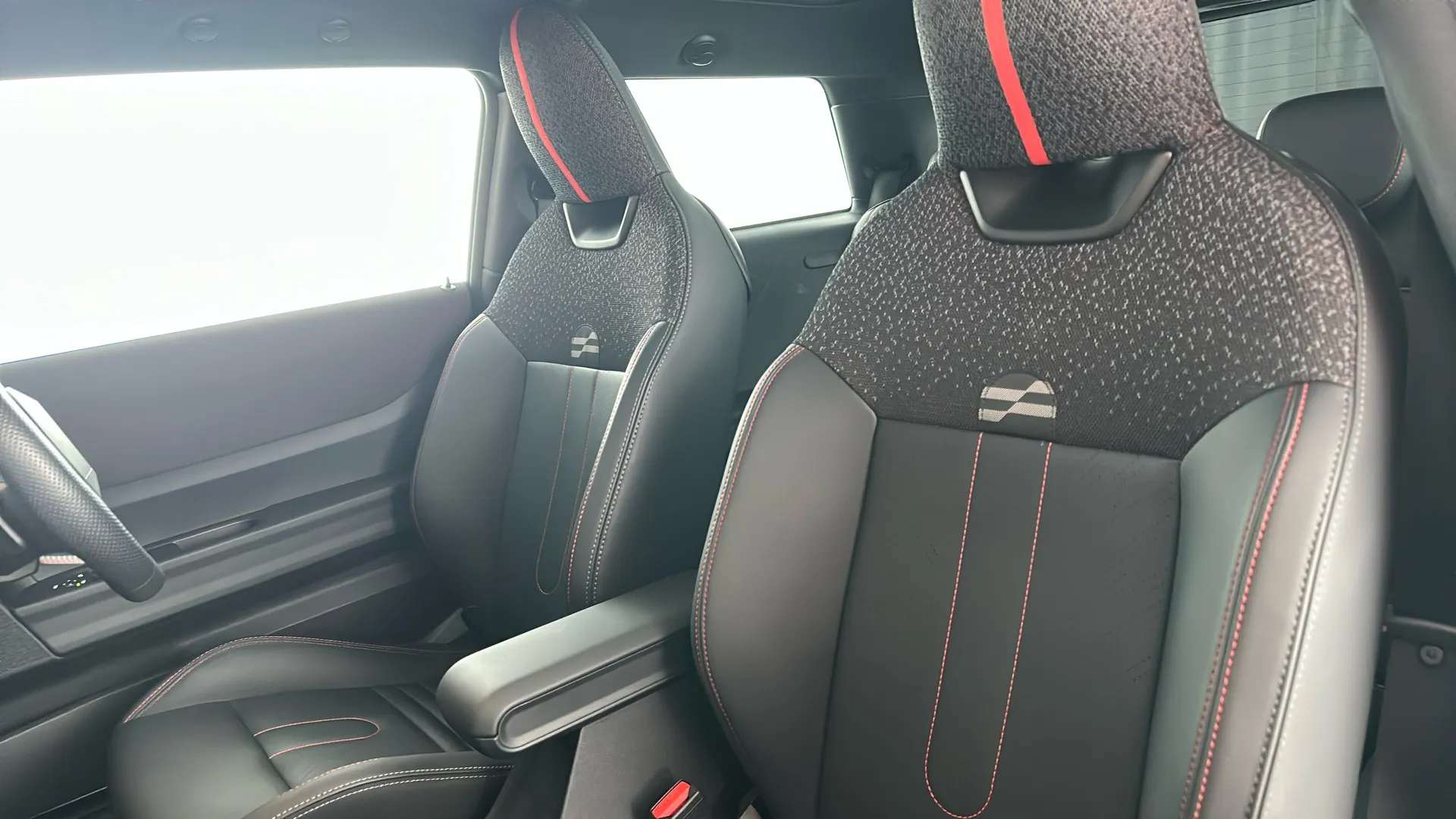 2024 MINI COOPER 2024 MINI COOPER