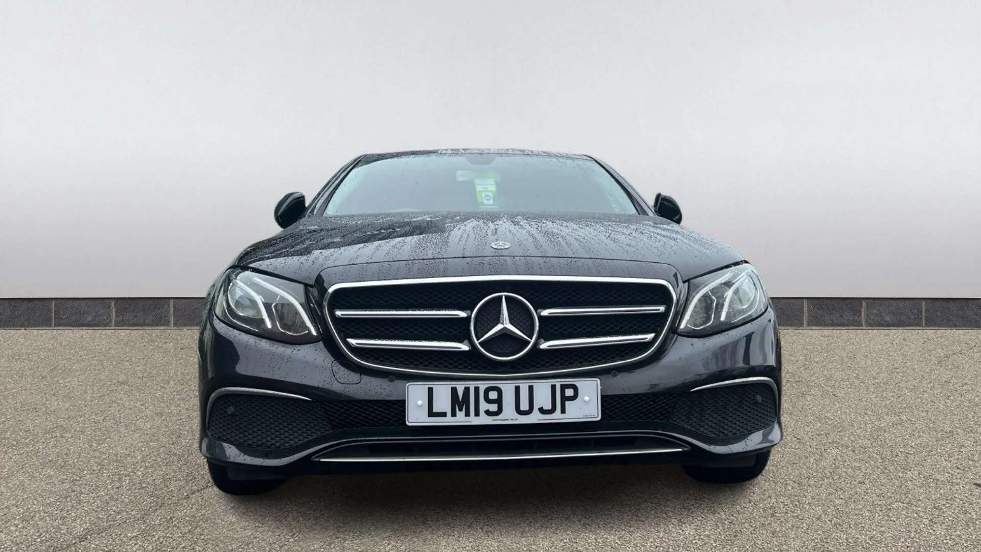 A 2019 MERCEDES-BENZ E CLASS E 200 SE 9G-Tronic A 2019 MERCEDES-BENZ E CLASS E 200 SE 9G-Tronic