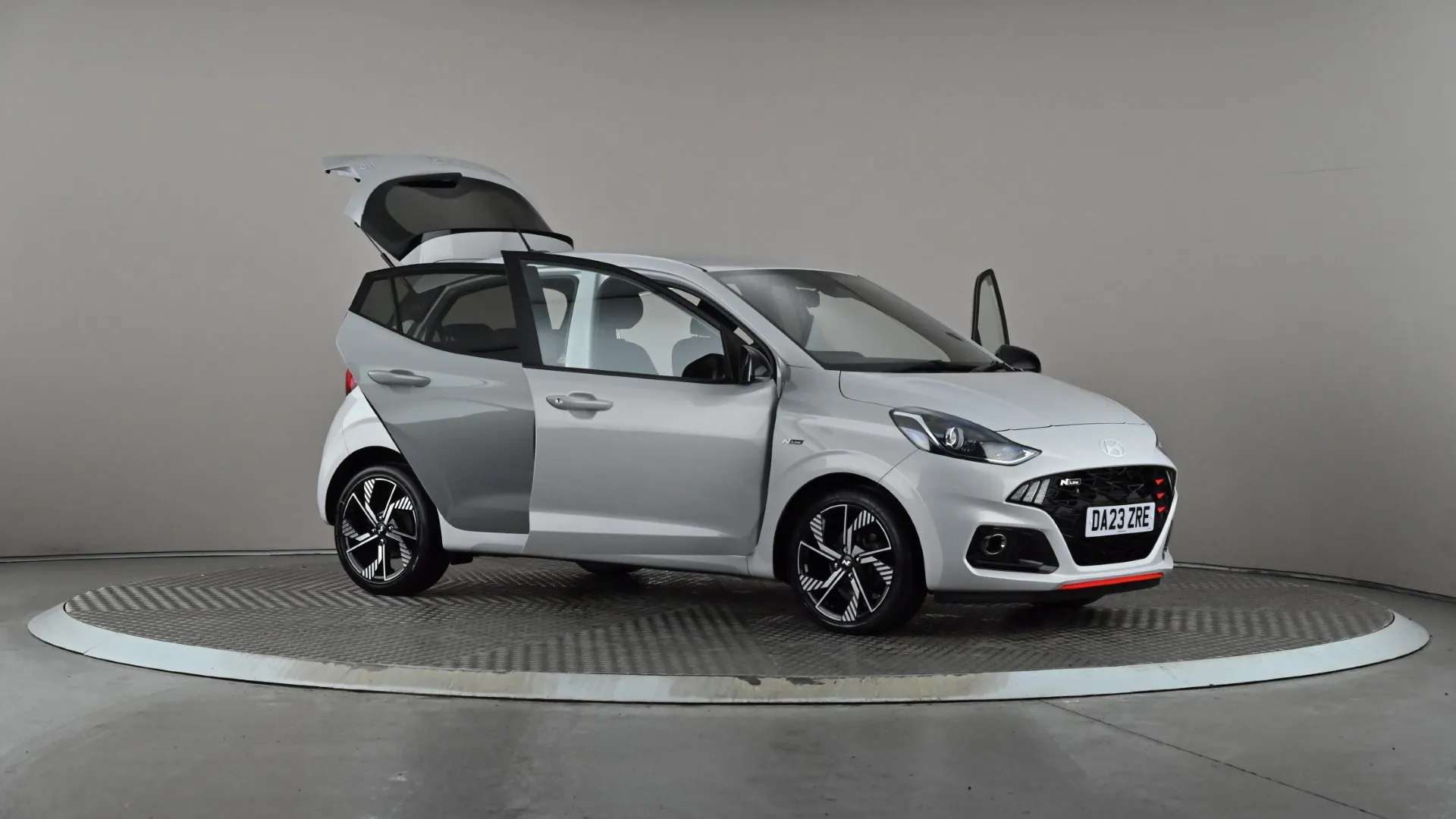2023 HYUNDAI I10 2023 HYUNDAI I10