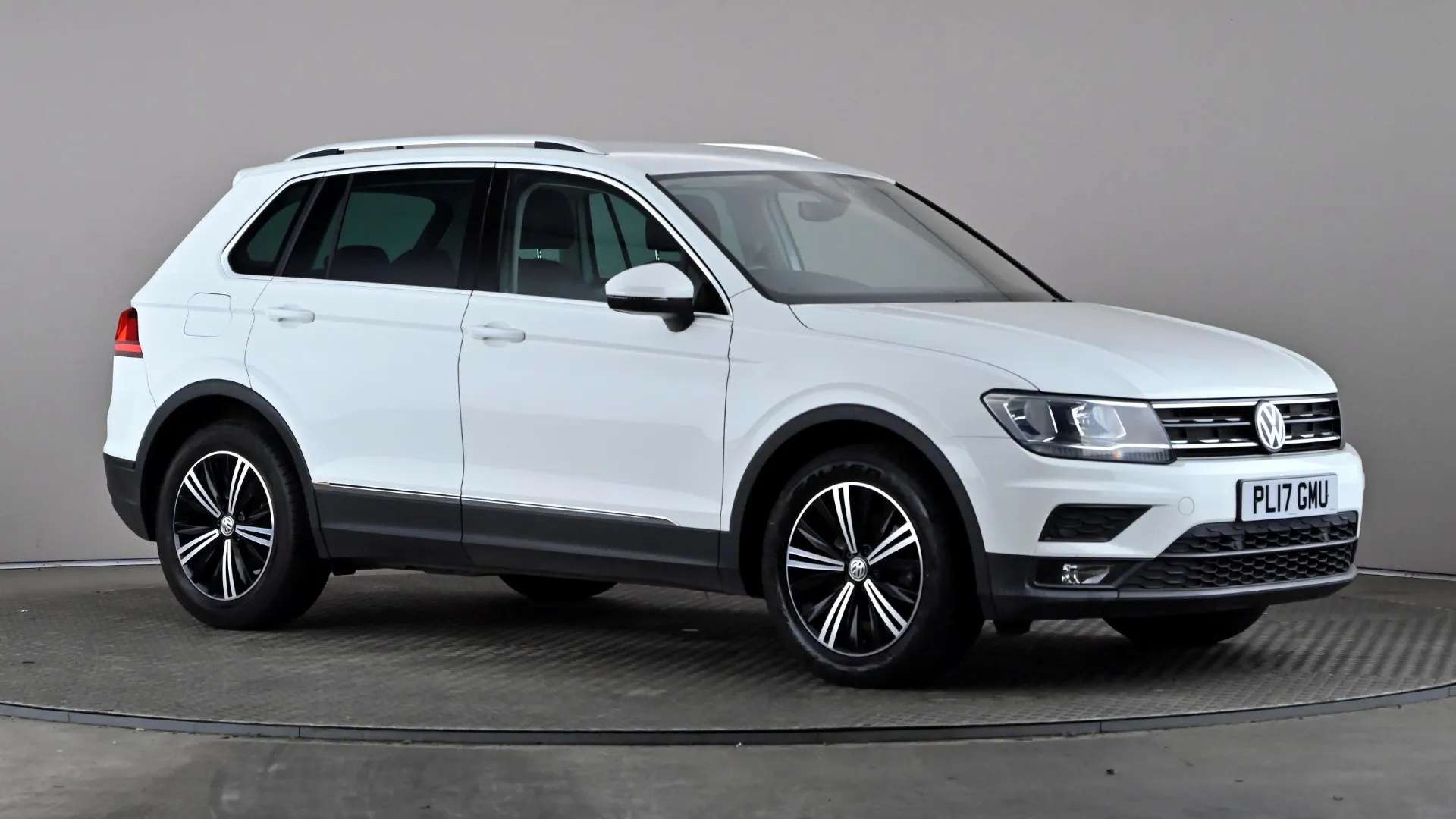 A 2017 VOLKSWAGEN TIGUAN 2.0 TDi 150 SE A 2017 VOLKSWAGEN TIGUAN 2.0 TDi 150 SE