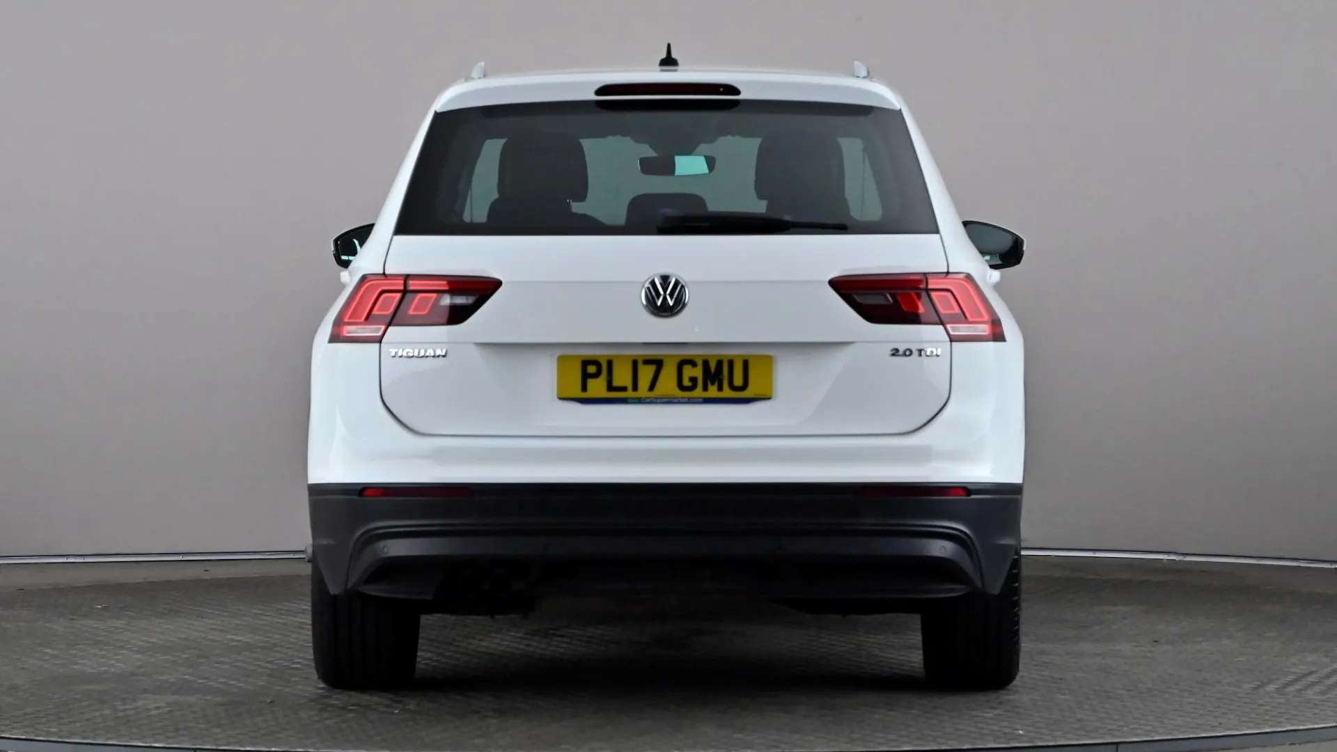2017 VOLKSWAGEN TIGUAN 2017 VOLKSWAGEN TIGUAN