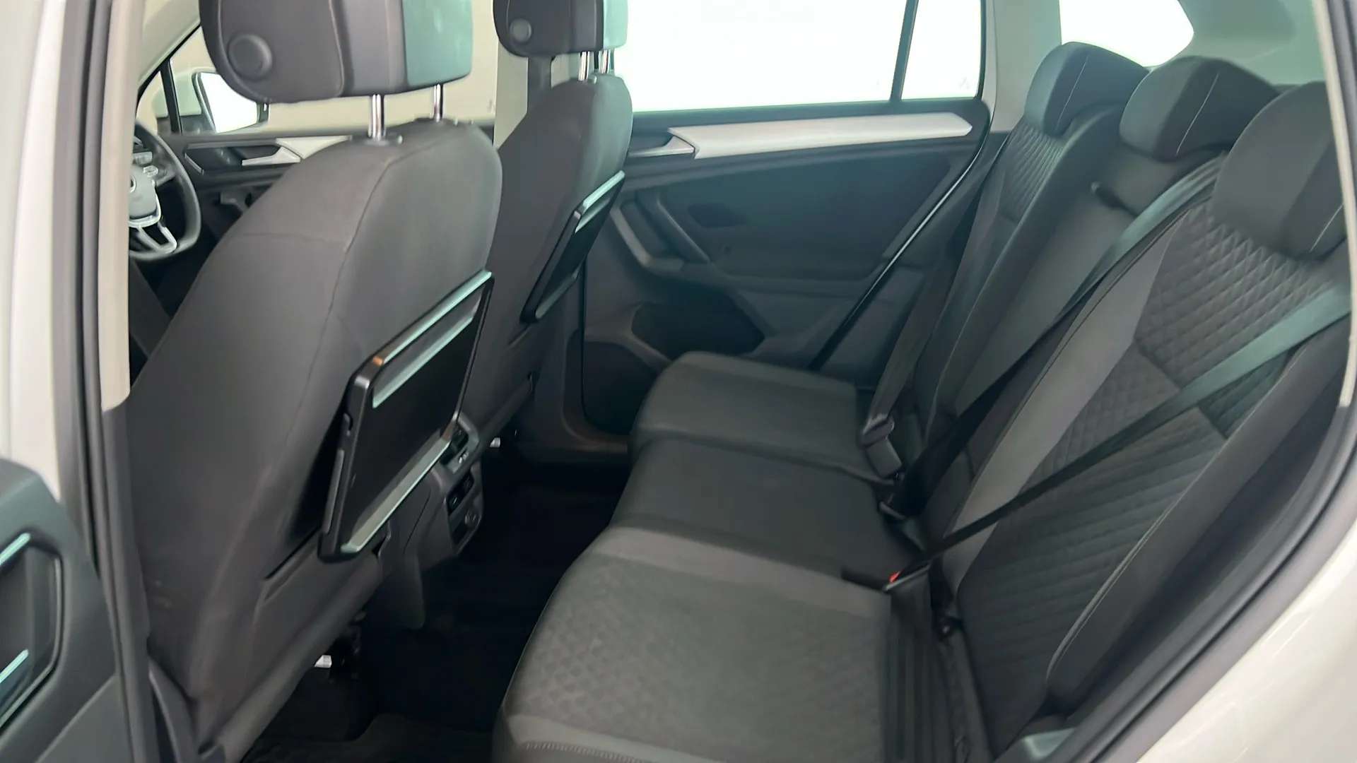 2017 VOLKSWAGEN TIGUAN 2017 VOLKSWAGEN TIGUAN