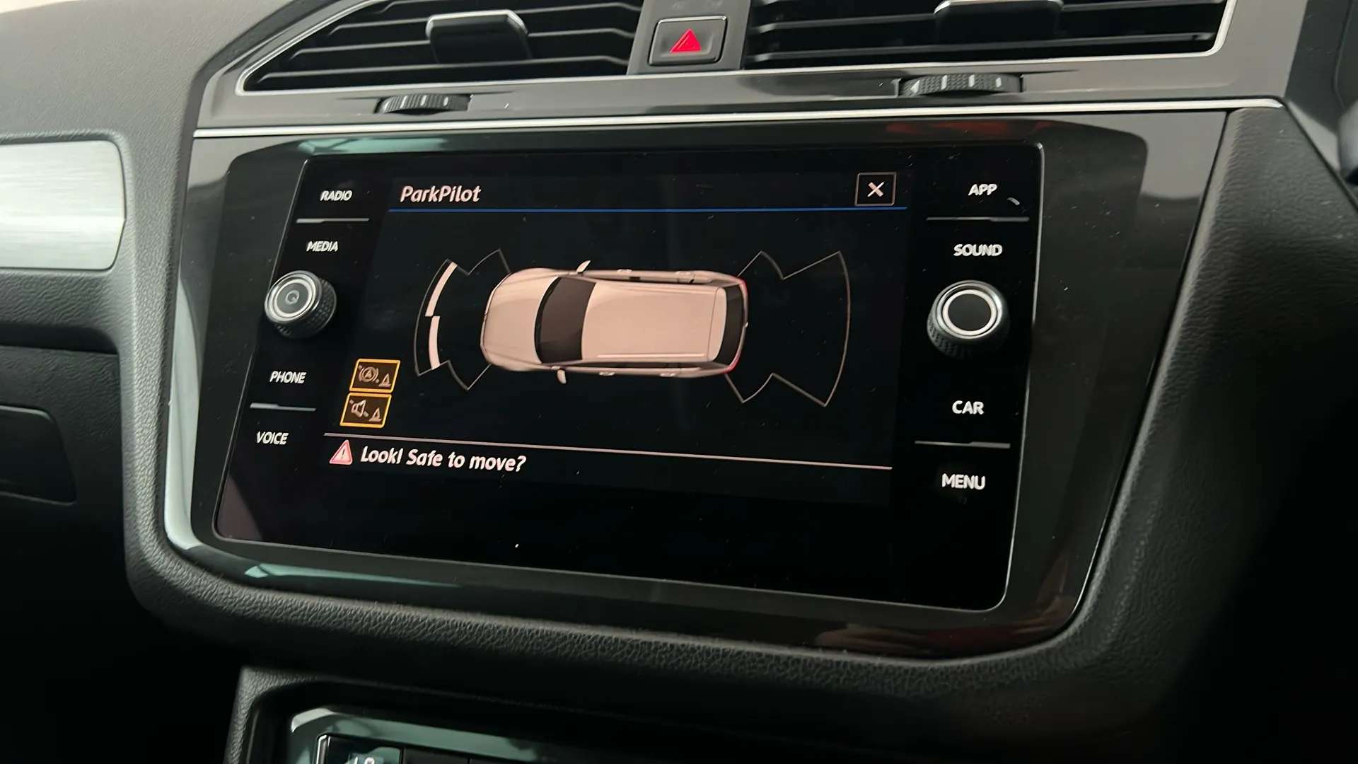 2017 VOLKSWAGEN TIGUAN 2017 VOLKSWAGEN TIGUAN