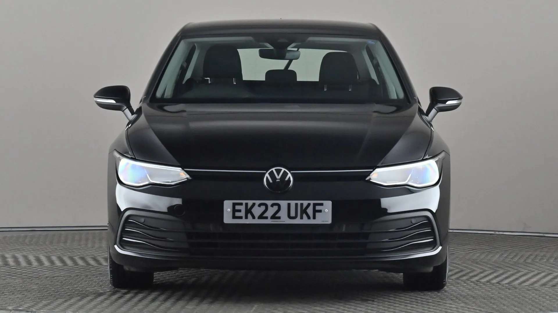 A 2022 VOLKSWAGEN GOLF 2.0 TDI Life DSG A 2022 VOLKSWAGEN GOLF 2.0 TDI Life DSG