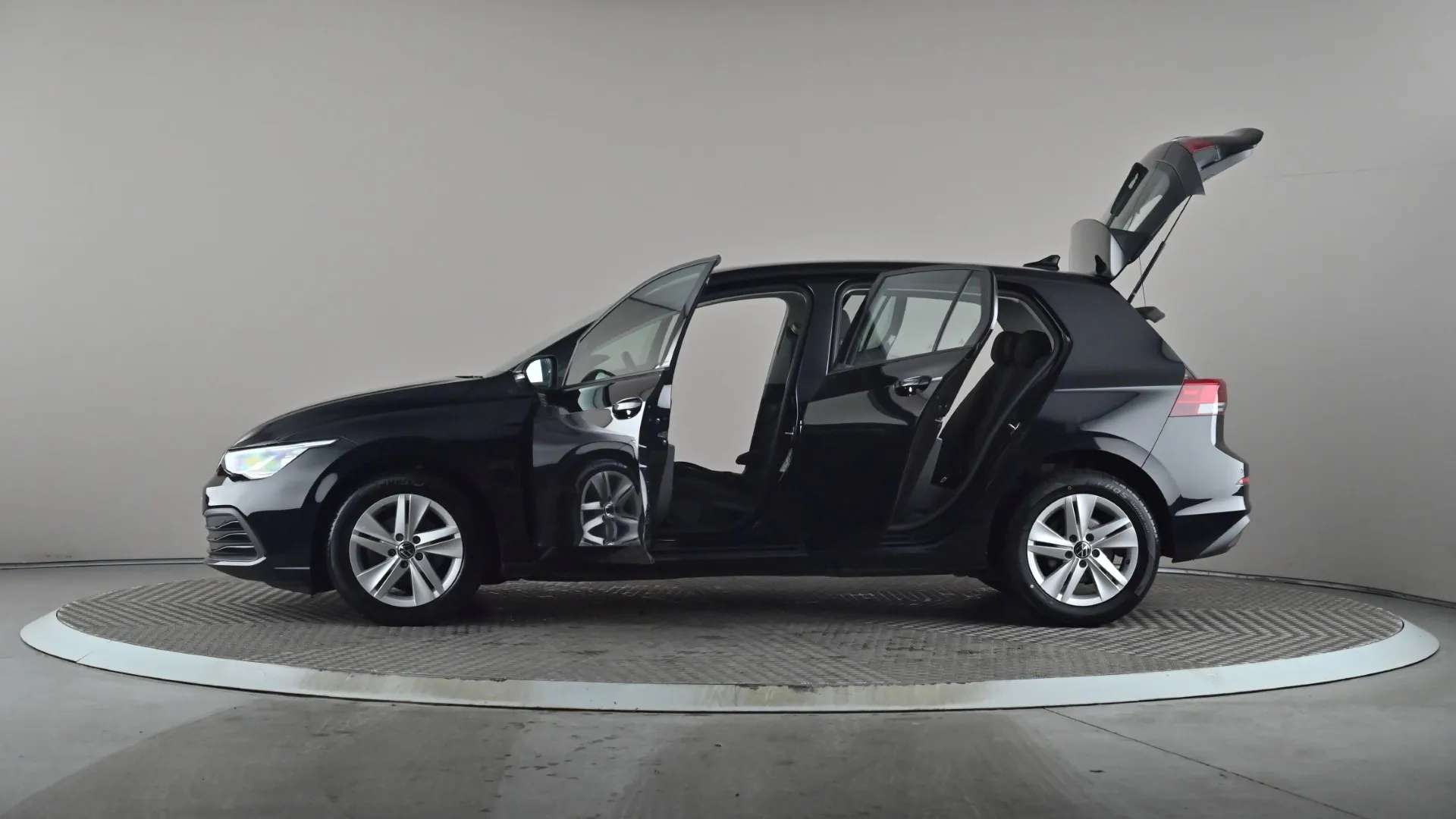 2022 VOLKSWAGEN GOLF 2022 VOLKSWAGEN GOLF