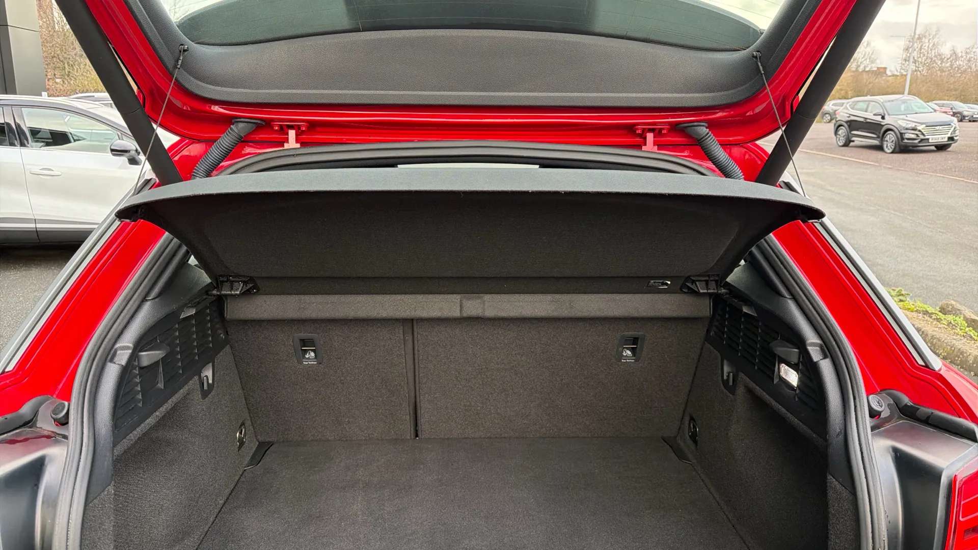 2019 AUDI Q2 2019 AUDI Q2