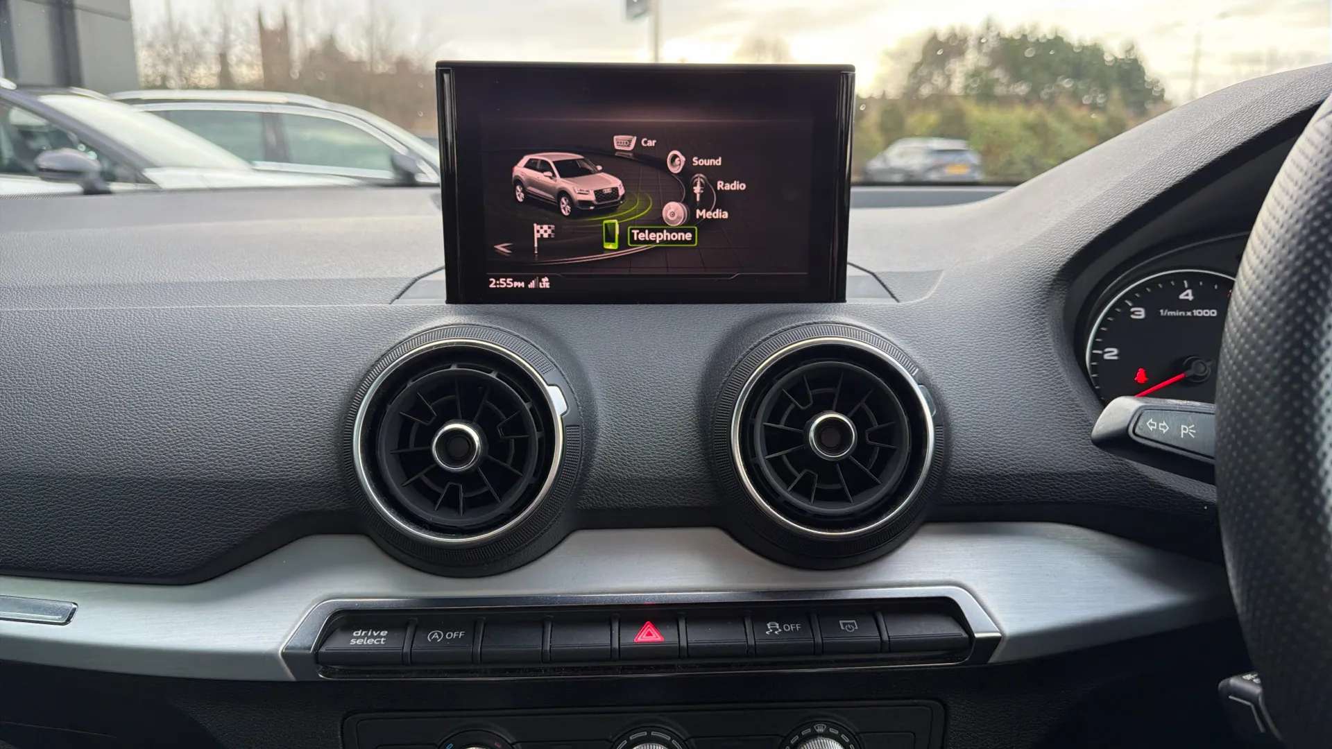 2019 AUDI Q2 2019 AUDI Q2