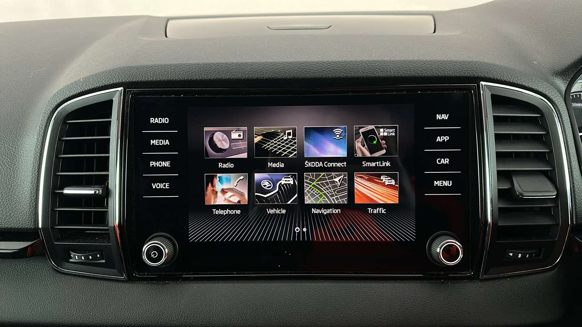 2018 SKODA KAROQ 2018 SKODA KAROQ