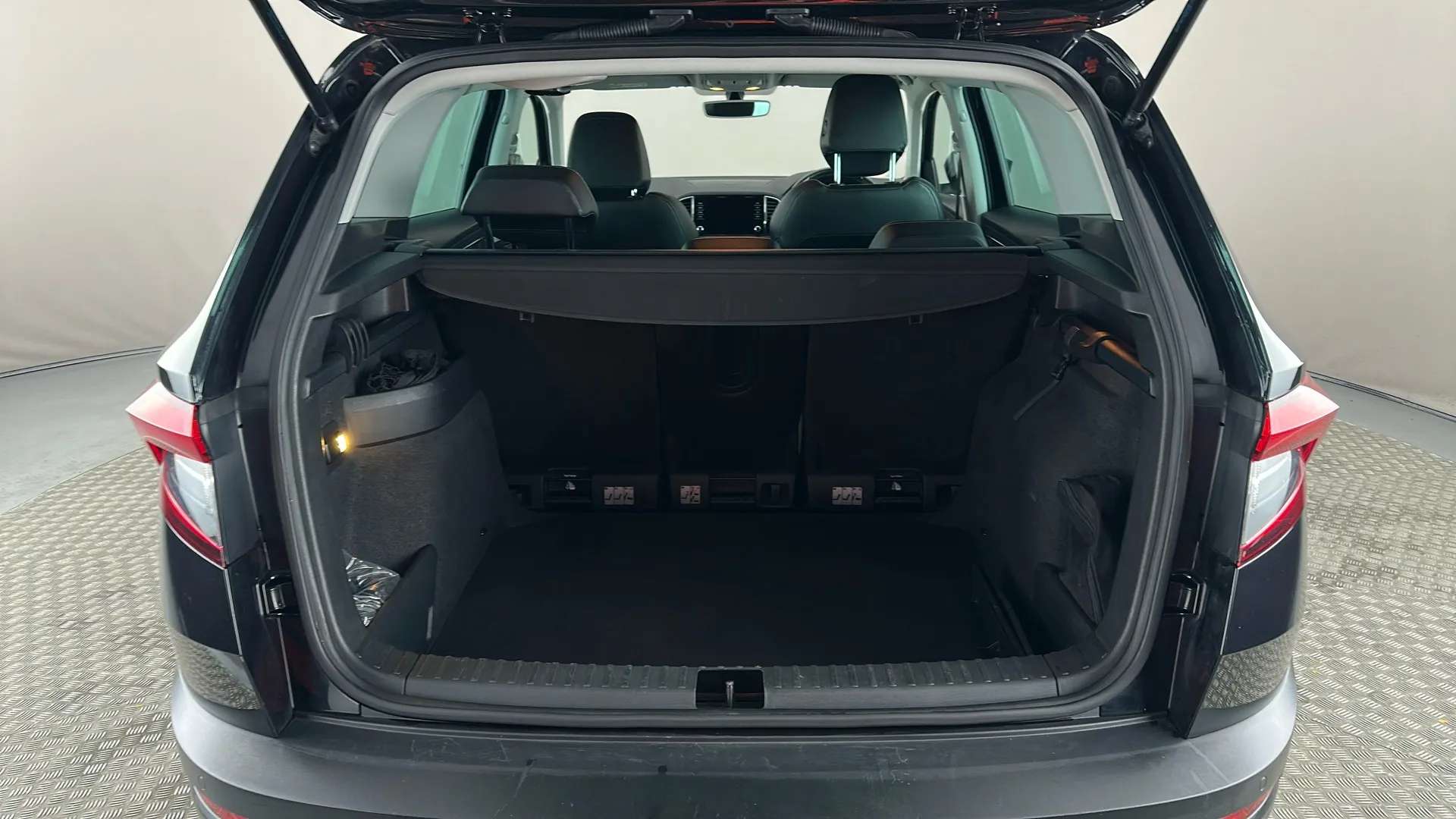 2018 SKODA KAROQ 2018 SKODA KAROQ