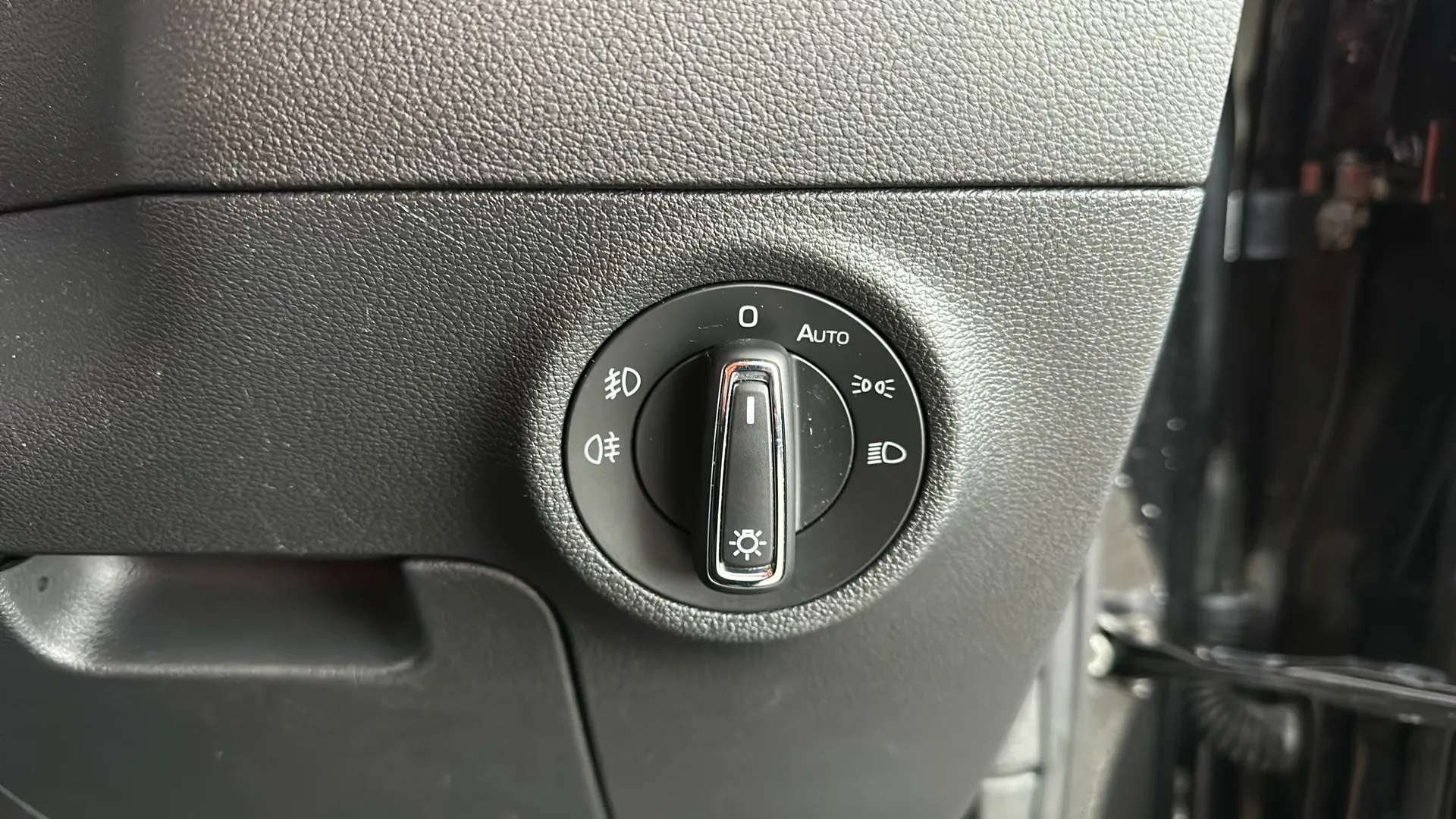 2018 SKODA KAROQ 2018 SKODA KAROQ