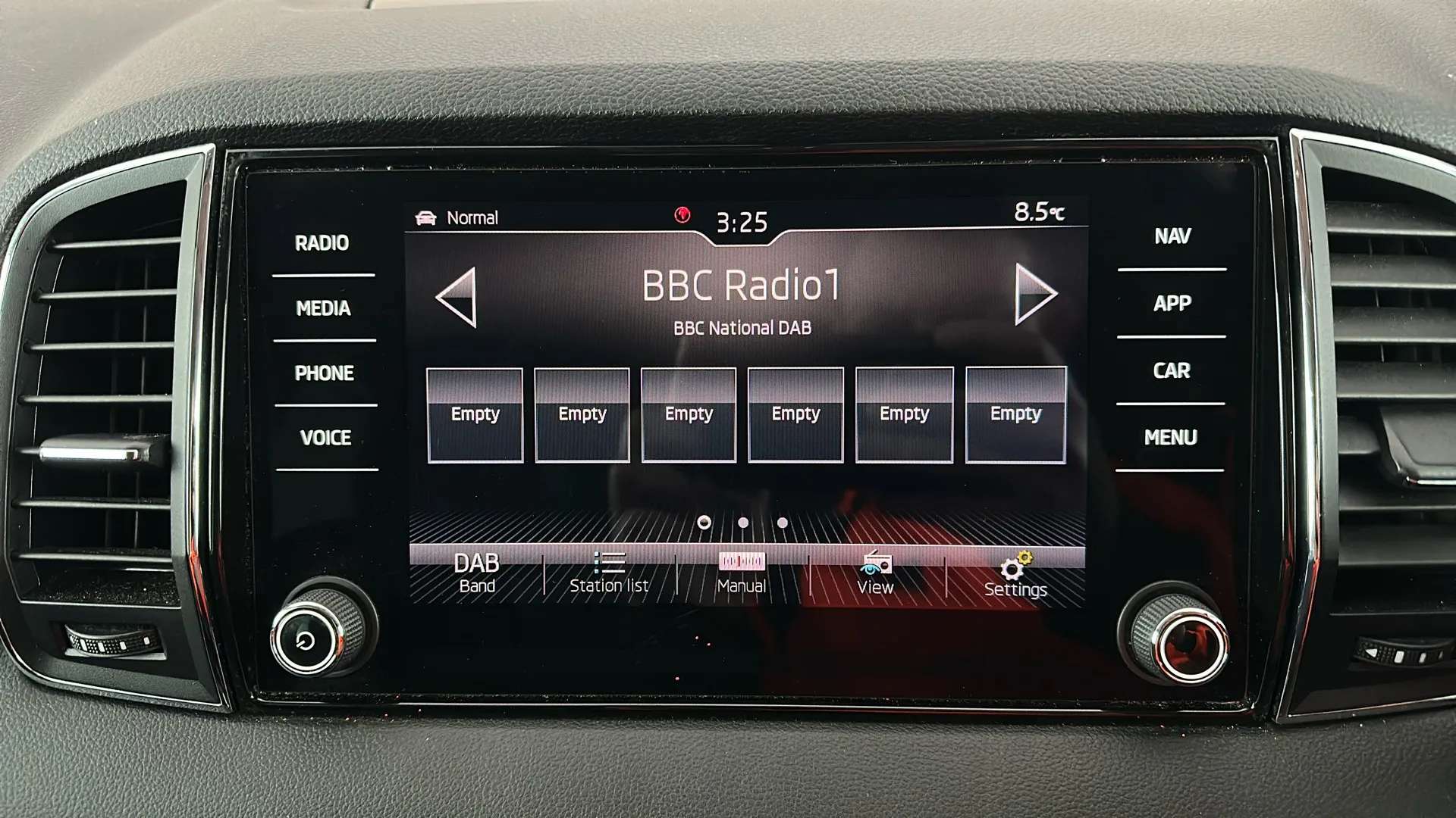 2018 SKODA KAROQ 2018 SKODA KAROQ