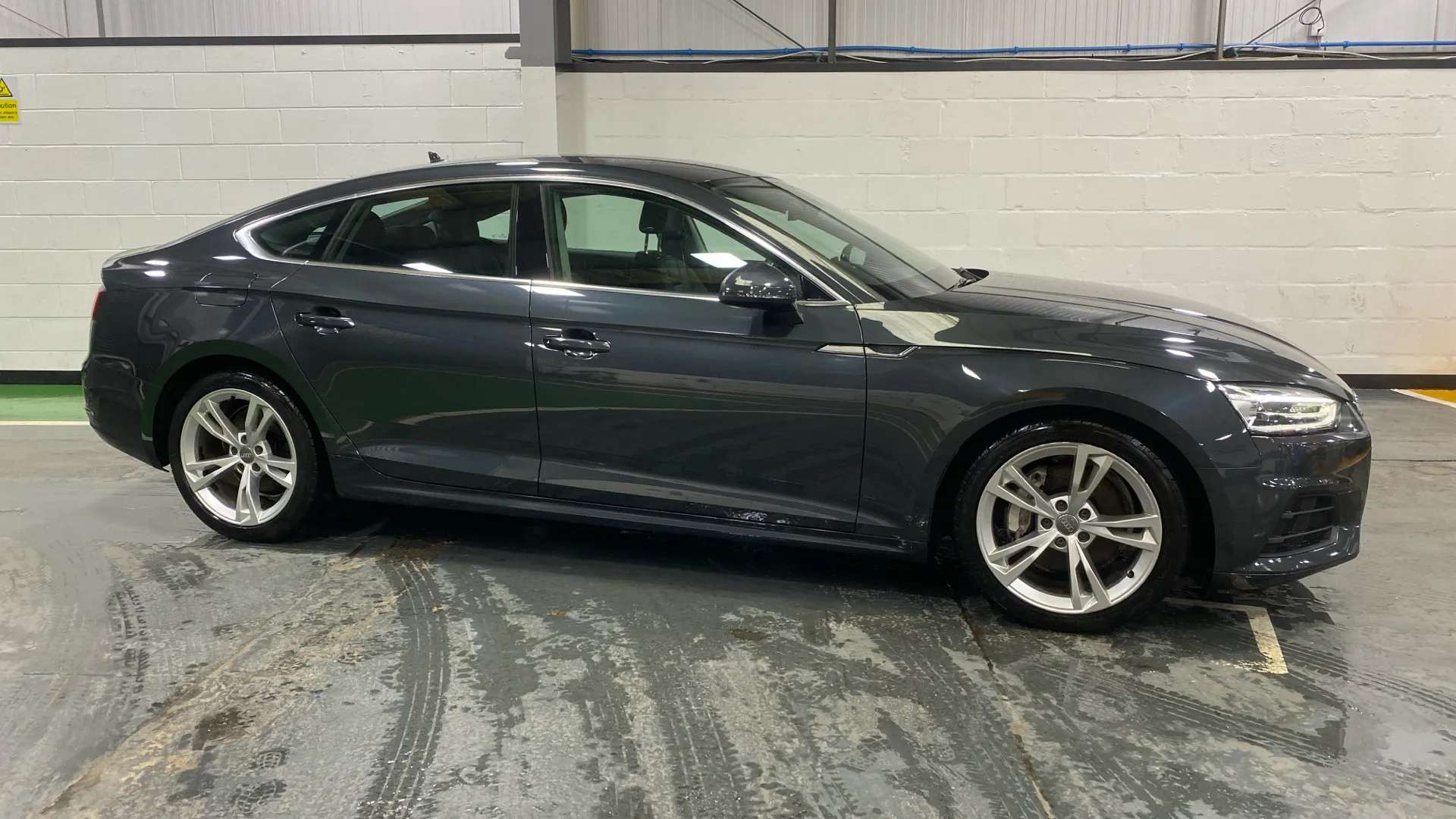 A 2018 AUDI A5 2.0 TDI Ultra SE A 2018 AUDI A5 2.0 TDI Ultra SE