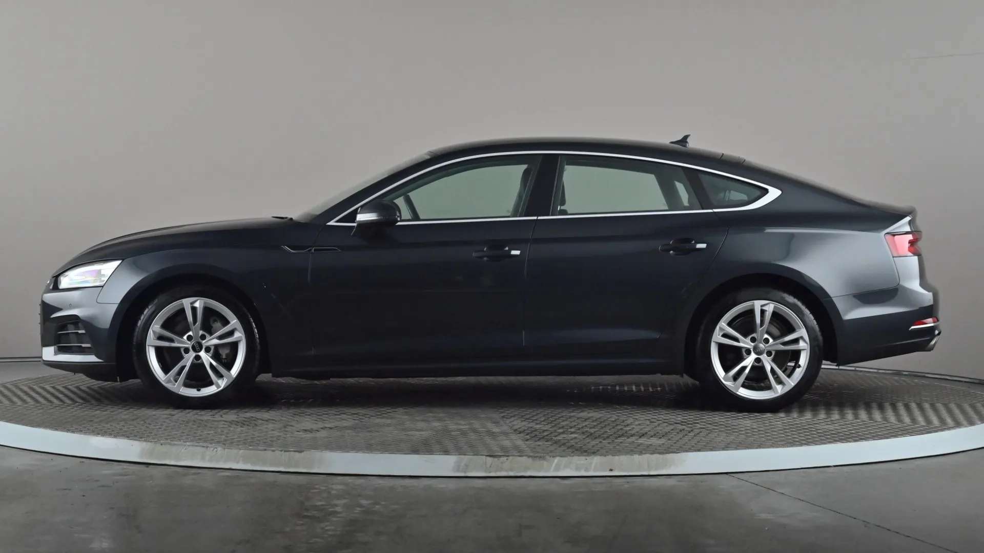A 2018 AUDI A5 2.0 TDI Ultra SE A 2018 AUDI A5 2.0 TDI Ultra SE