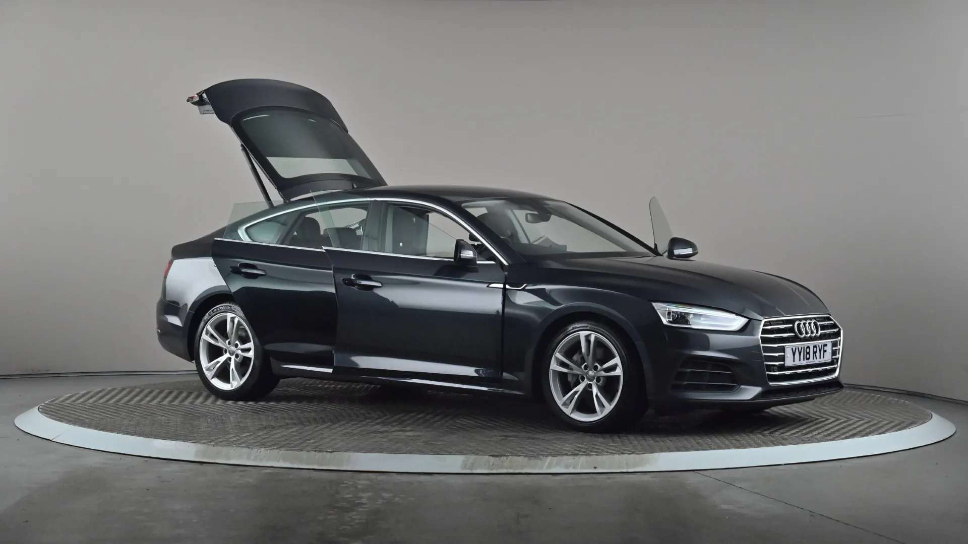 2018 AUDI A5 2018 AUDI A5