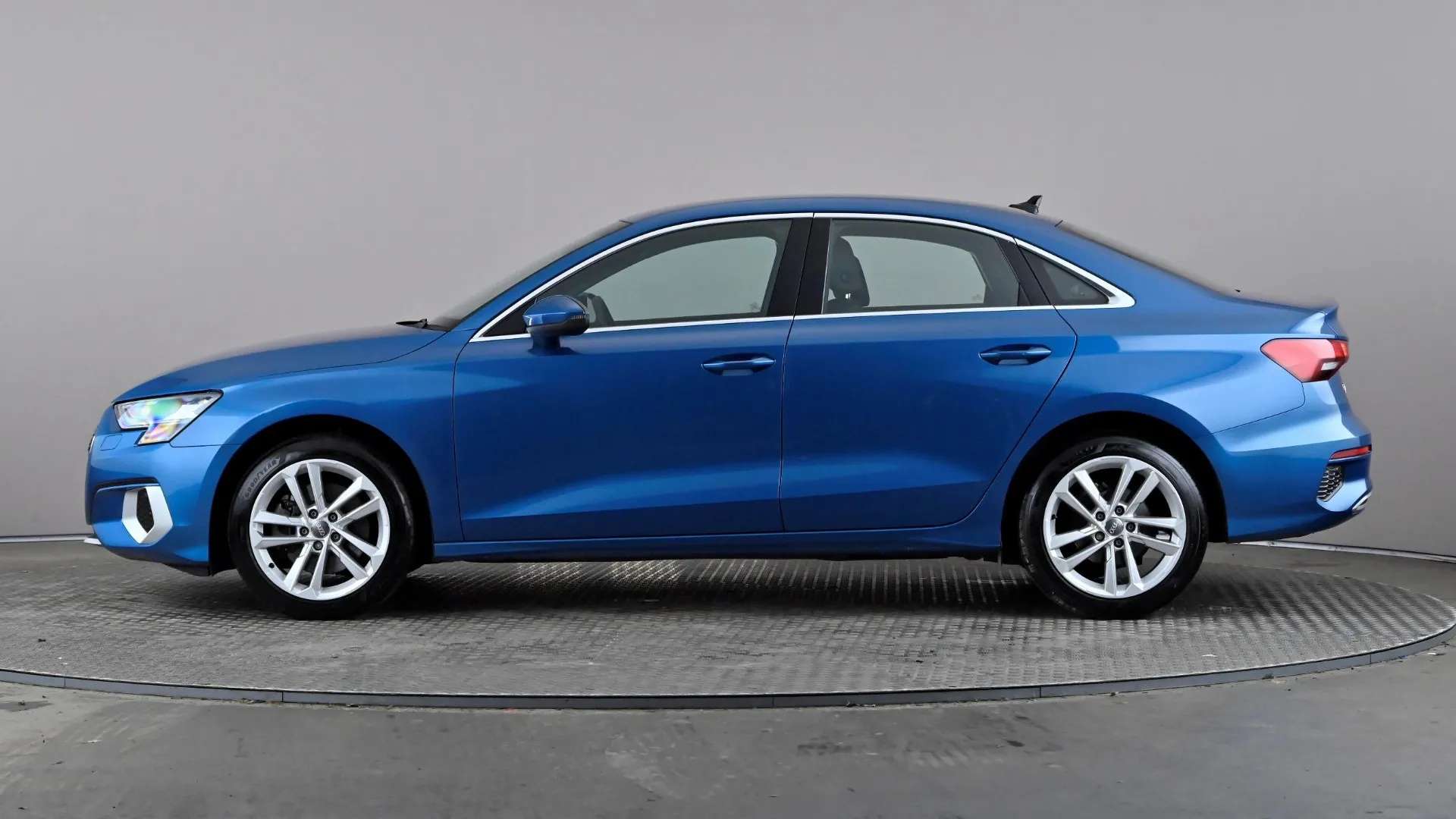 A 2020 AUDI A3 30 TFSI Sport A 2020 AUDI A3 30 TFSI Sport