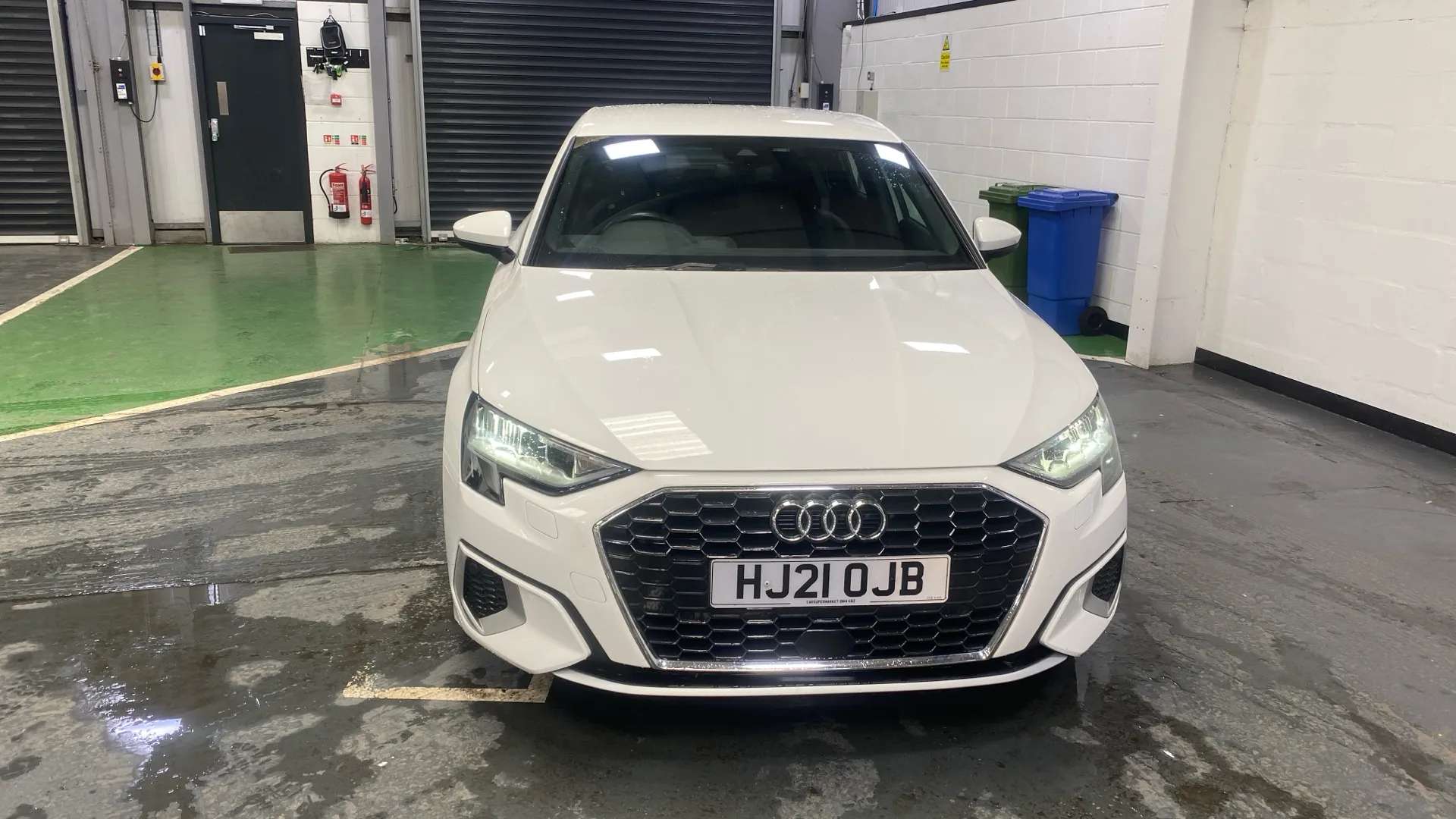 A 2021 AUDI A3 30 TFSI Sport A 2021 AUDI A3 30 TFSI Sport