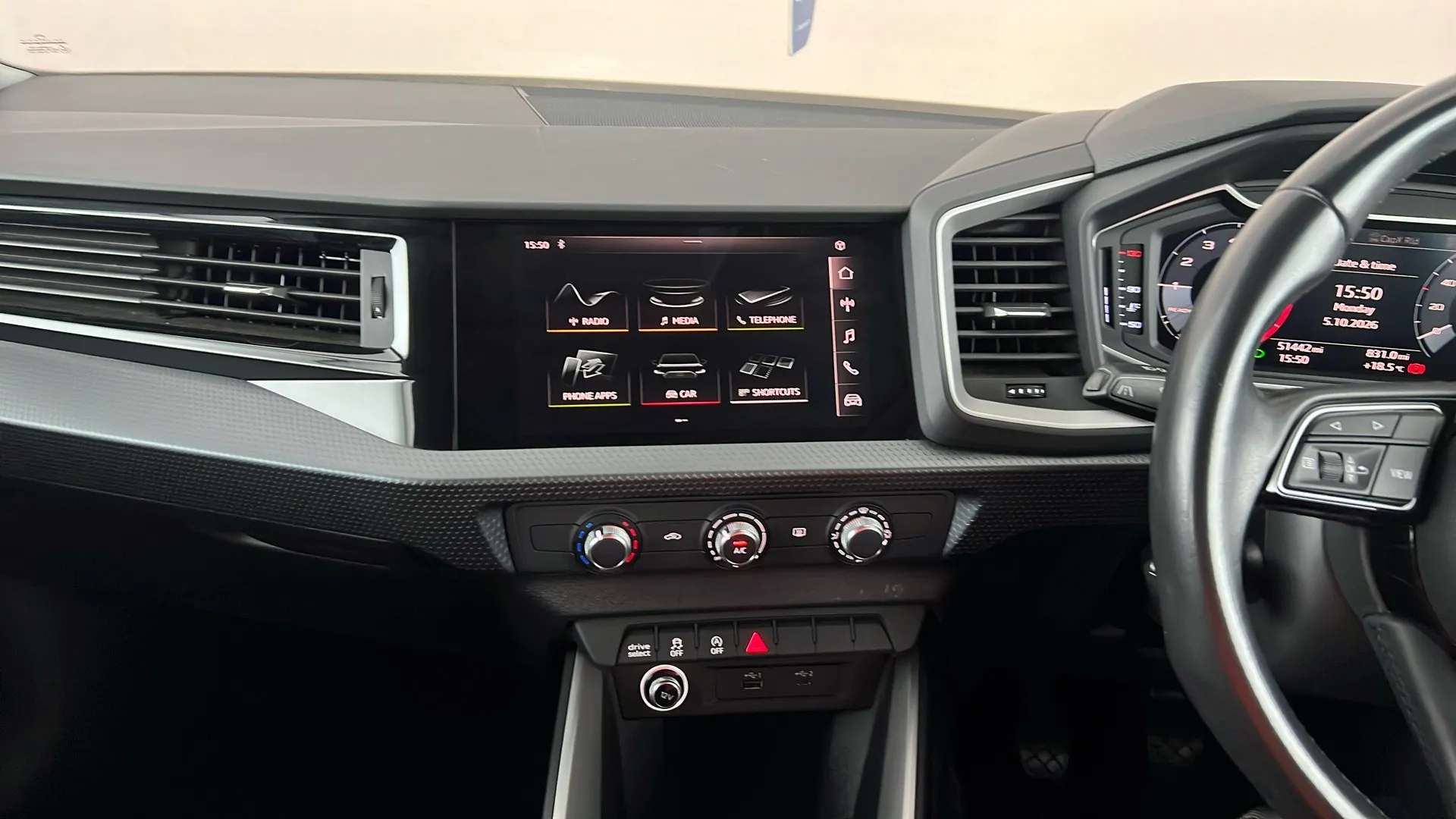 2018 AUDI A1 2018 AUDI A1