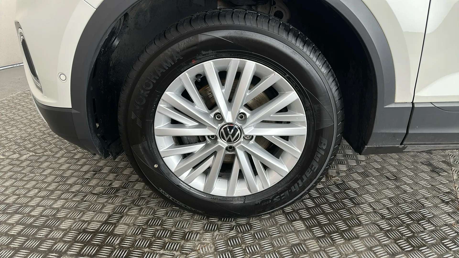 2024 VOLKSWAGEN T-ROC 2024 VOLKSWAGEN T-ROC