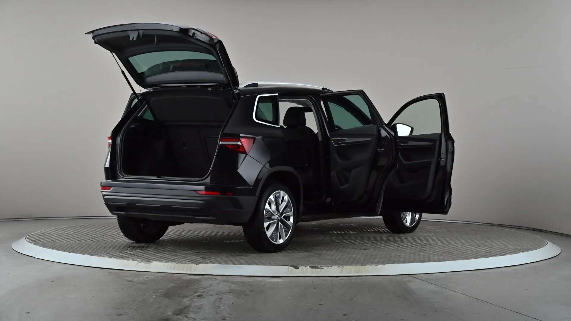 2024 SKODA KAROQ 2024 SKODA KAROQ