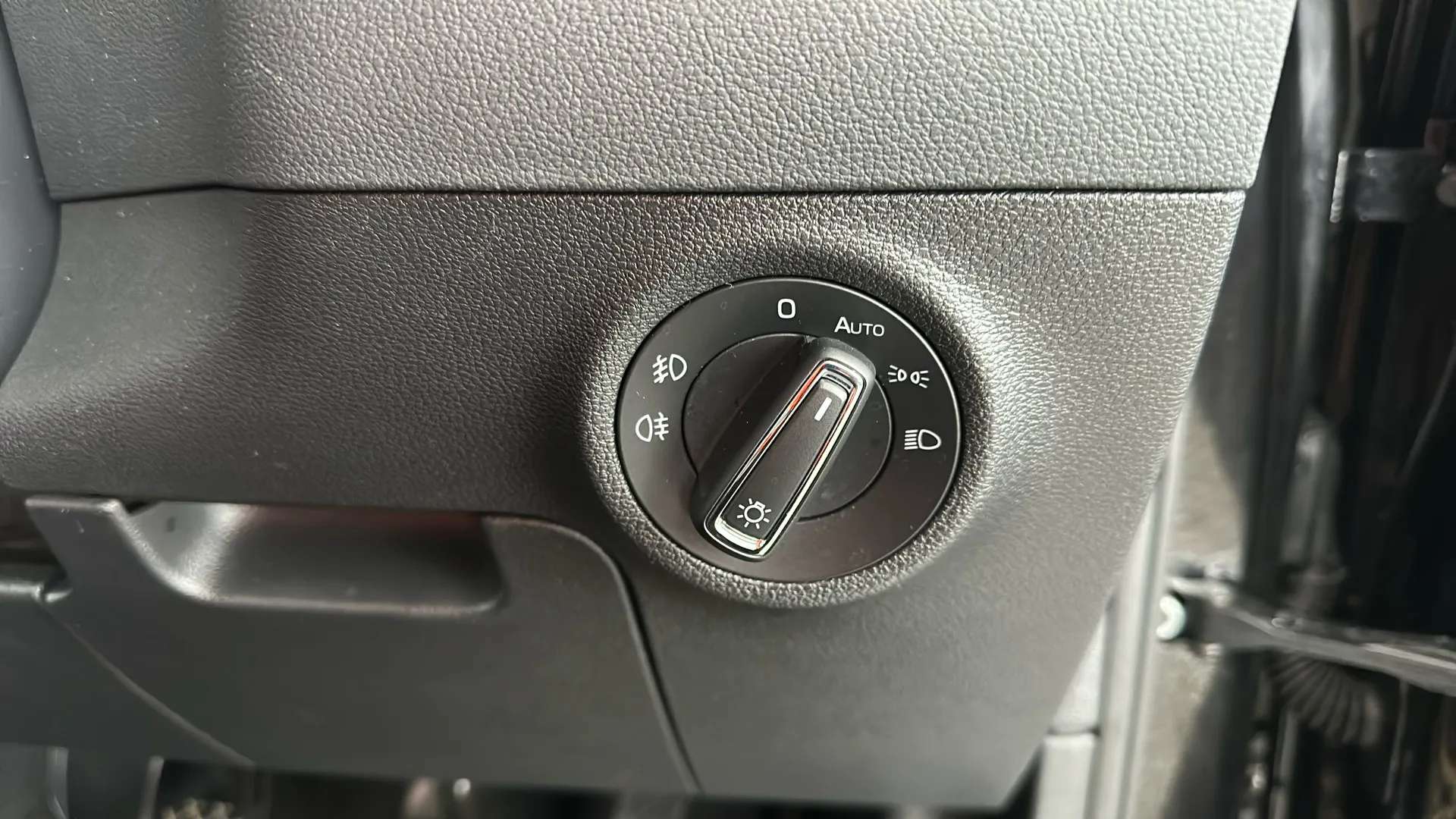 2024 SKODA KAROQ 2024 SKODA KAROQ