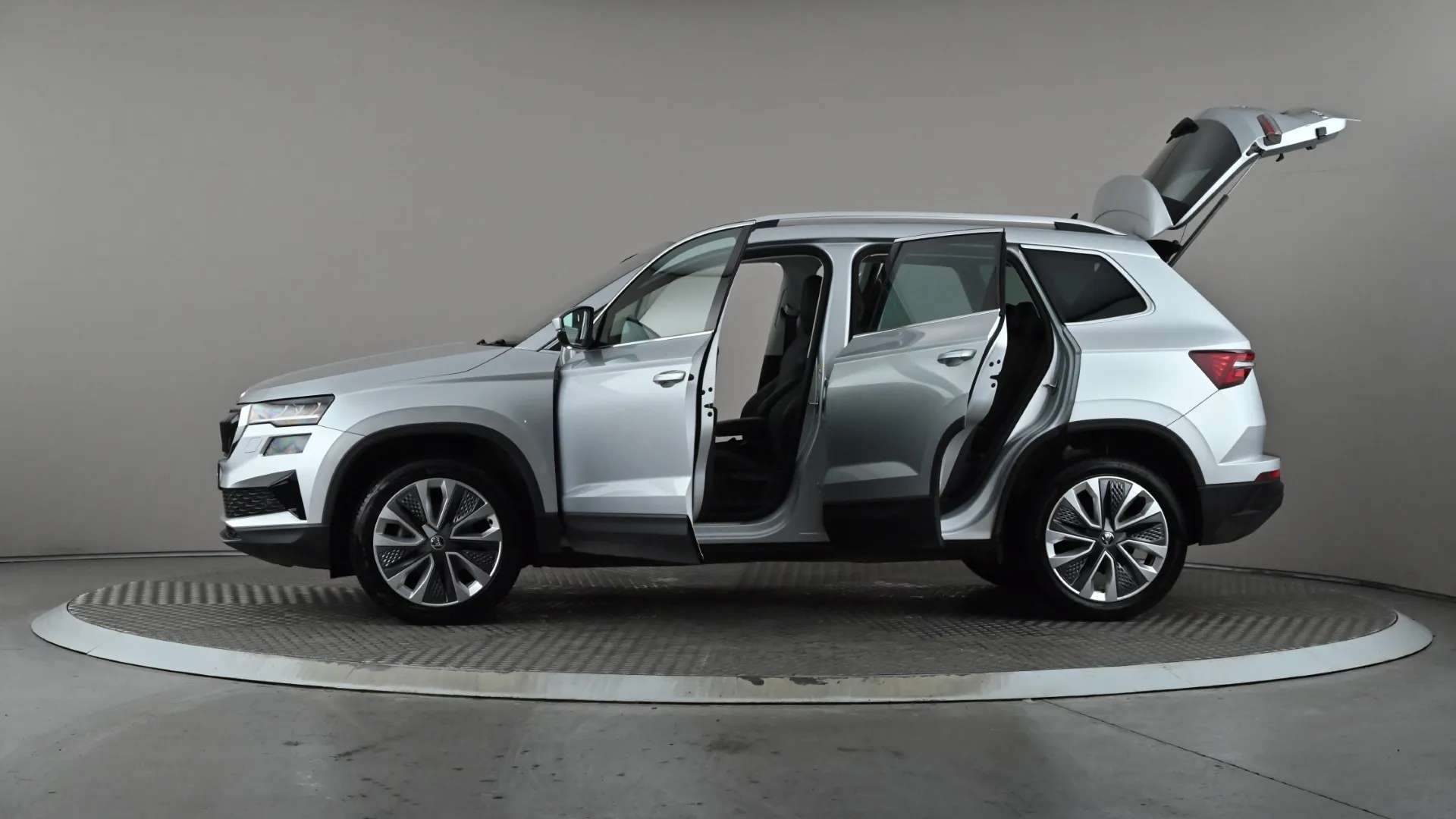 2024 SKODA KAROQ 2024 SKODA KAROQ