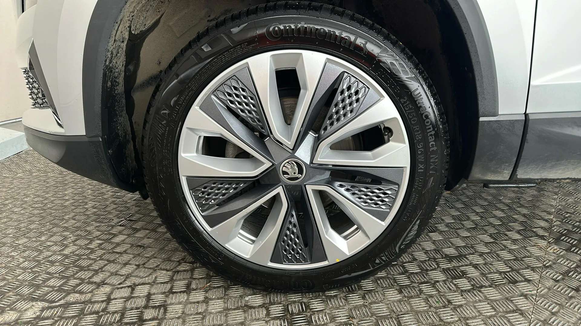 2024 SKODA KAROQ 2024 SKODA KAROQ