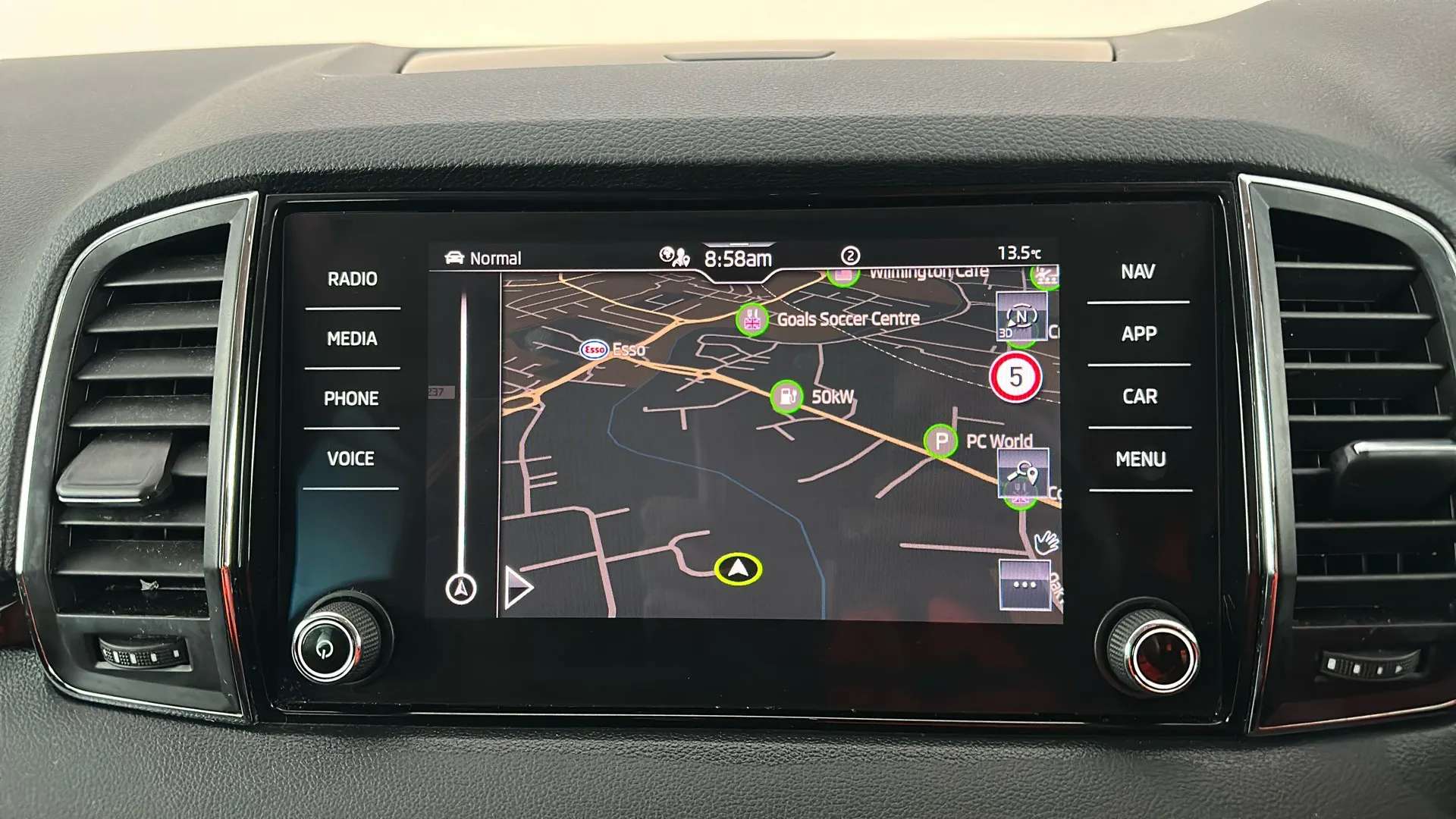 2024 SKODA KAROQ 2024 SKODA KAROQ