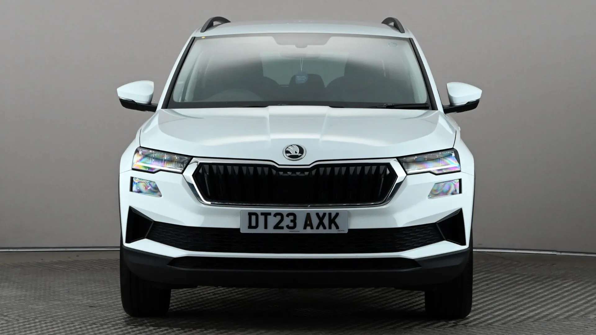 A 2023 SKODA KAROQ 1.0 TSI SE Drive A 2023 SKODA KAROQ 1.0 TSI SE Drive