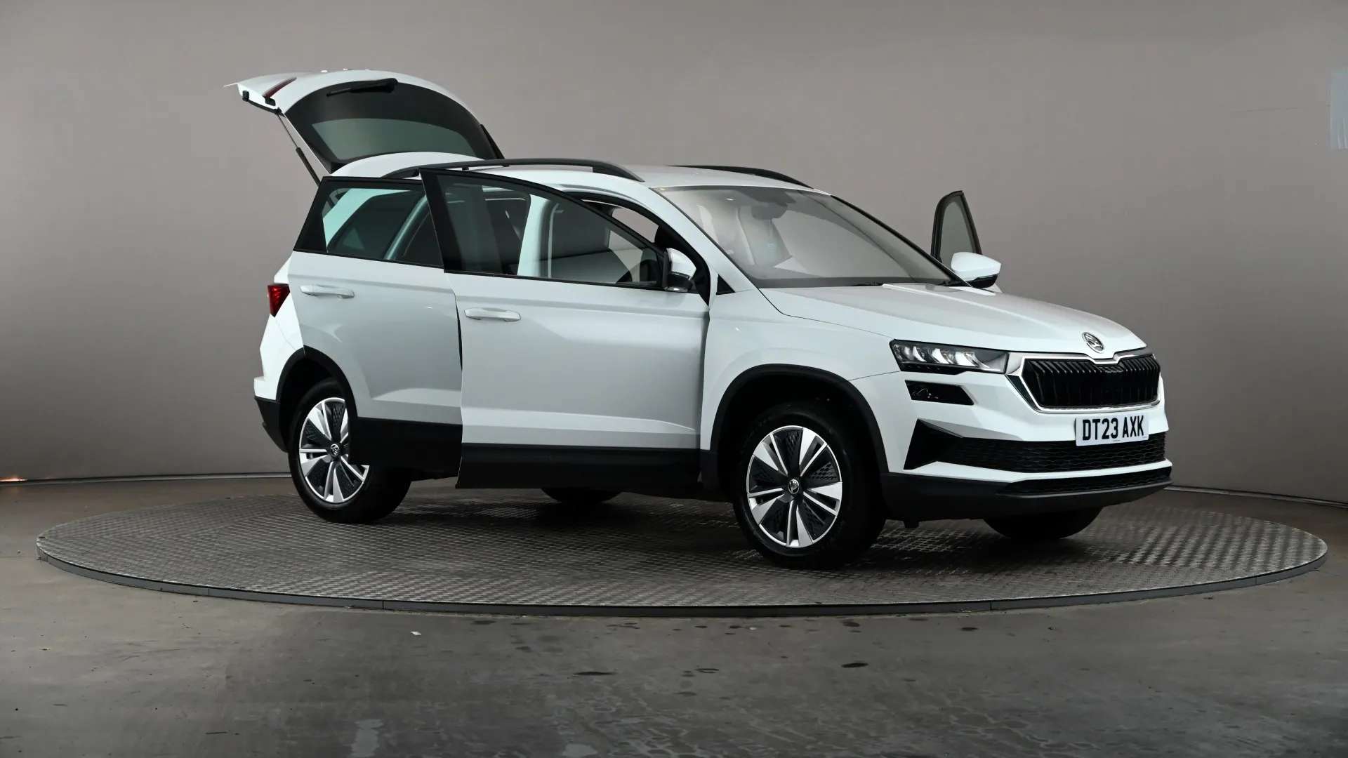 2023 SKODA KAROQ 2023 SKODA KAROQ