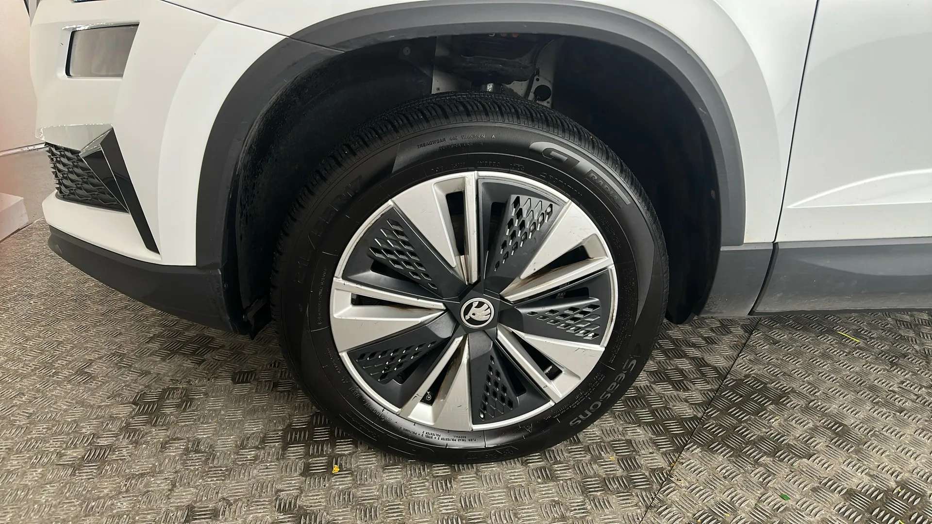 2022 SKODA KAROQ 2022 SKODA KAROQ