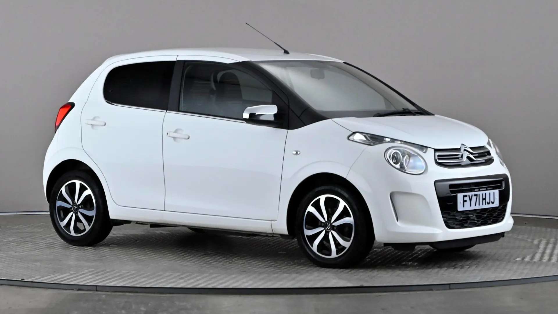 A 2021 CITROEN C1 1.0 VTi 72 Shine A 2021 CITROEN C1 1.0 VTi 72 Shine