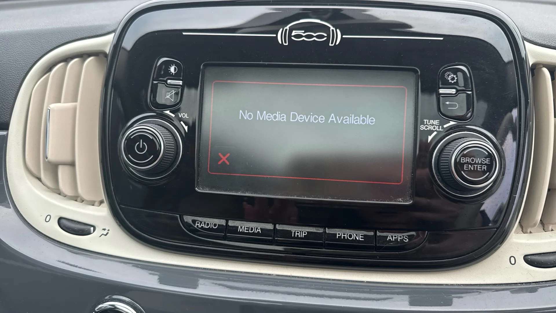 2019 FIAT 500 2019 FIAT 500