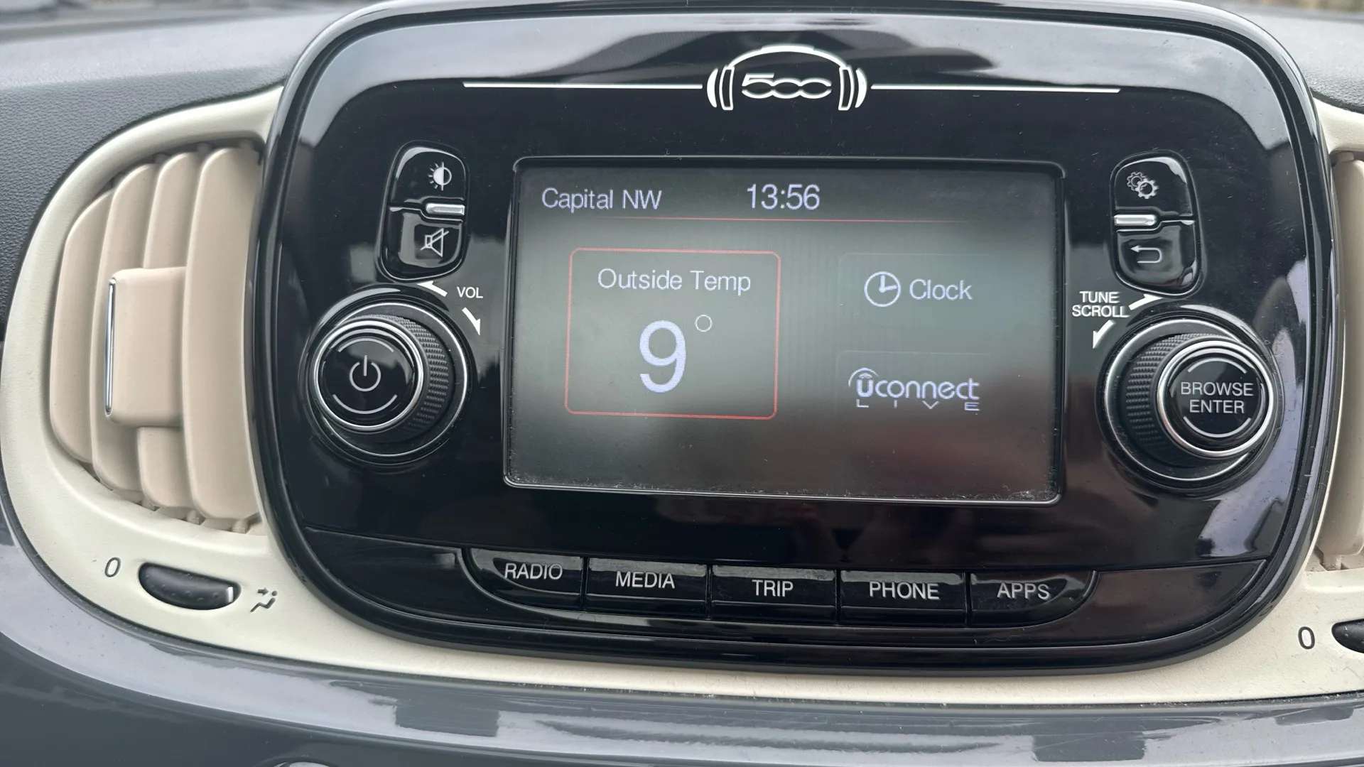 2019 FIAT 500 2019 FIAT 500