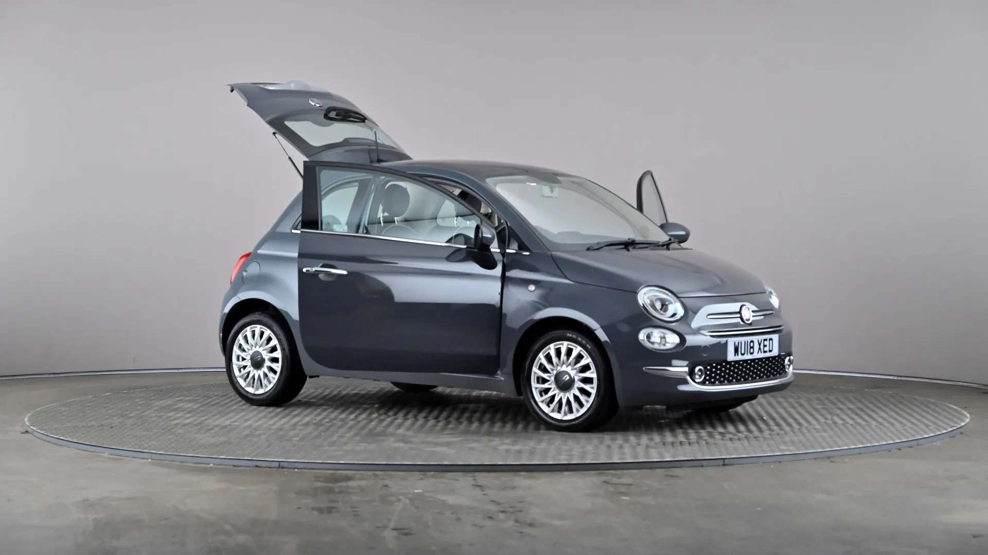 2018 FIAT 500 2018 FIAT 500