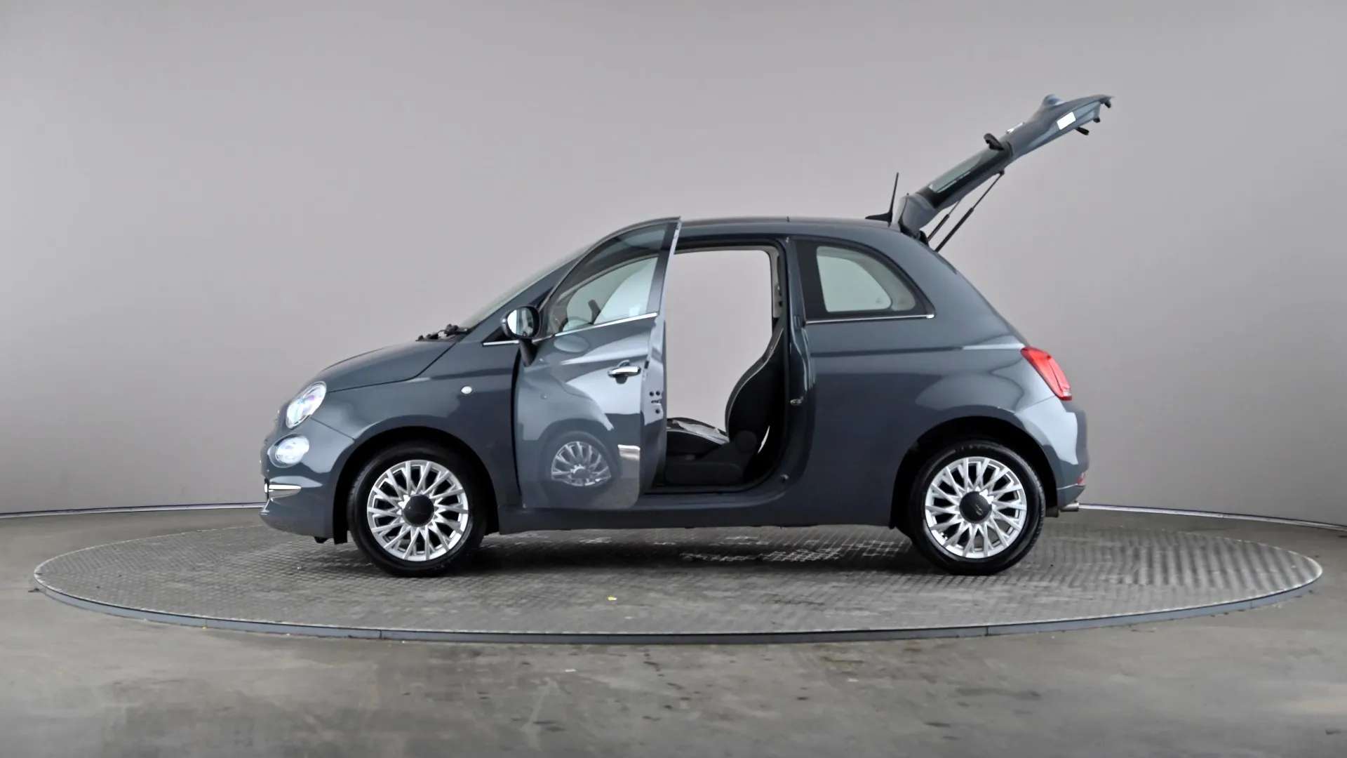 2018 FIAT 500 2018 FIAT 500