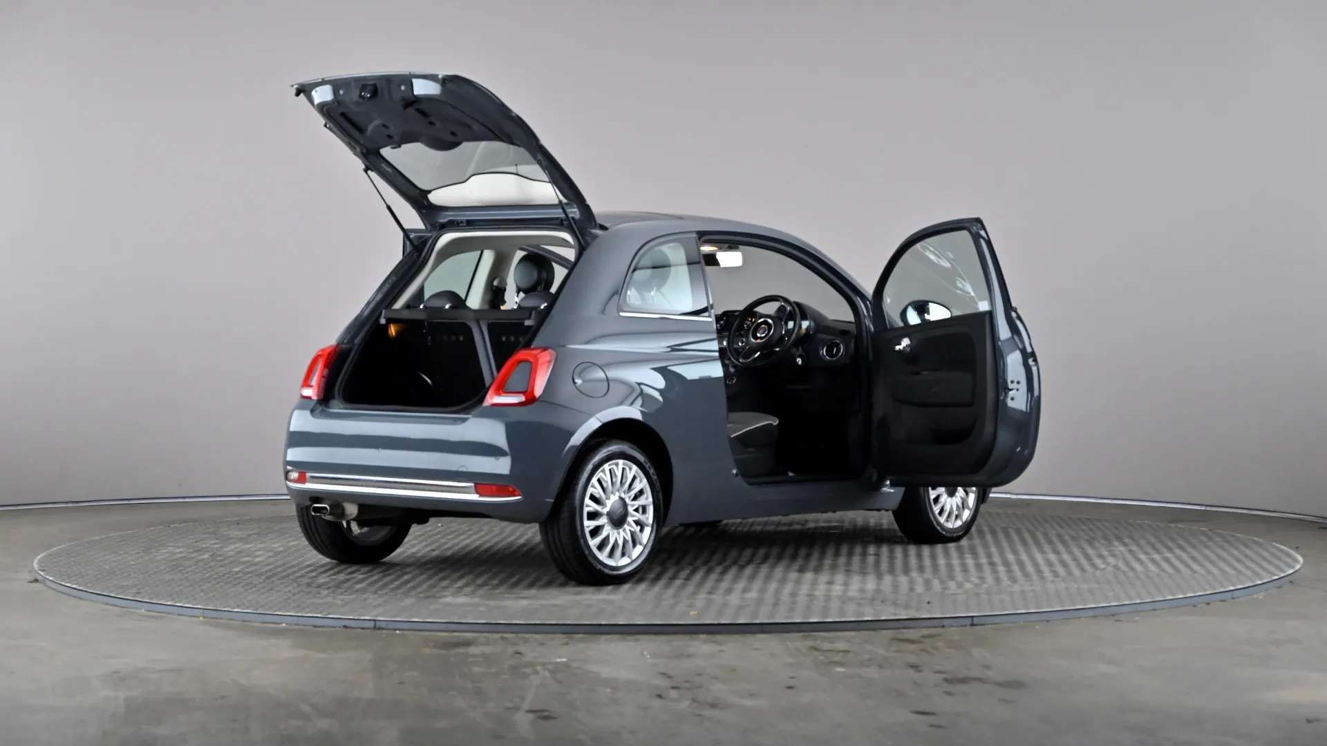 2018 FIAT 500 2018 FIAT 500