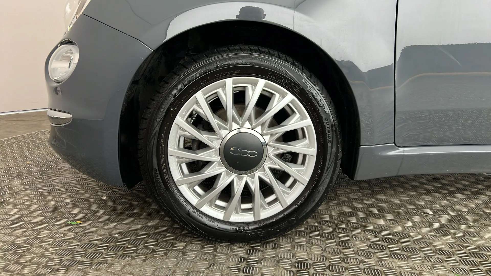 2018 FIAT 500 2018 FIAT 500