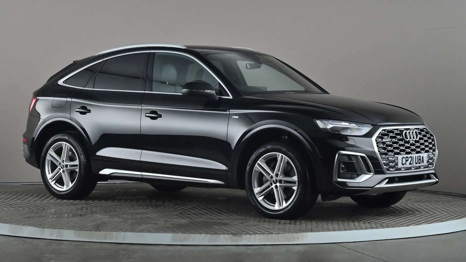 A 2021 AUDI Q5 45 TFSI Quattro S Line S Tronic A 2021 AUDI Q5 45 TFSI Quattro S Line S Tronic