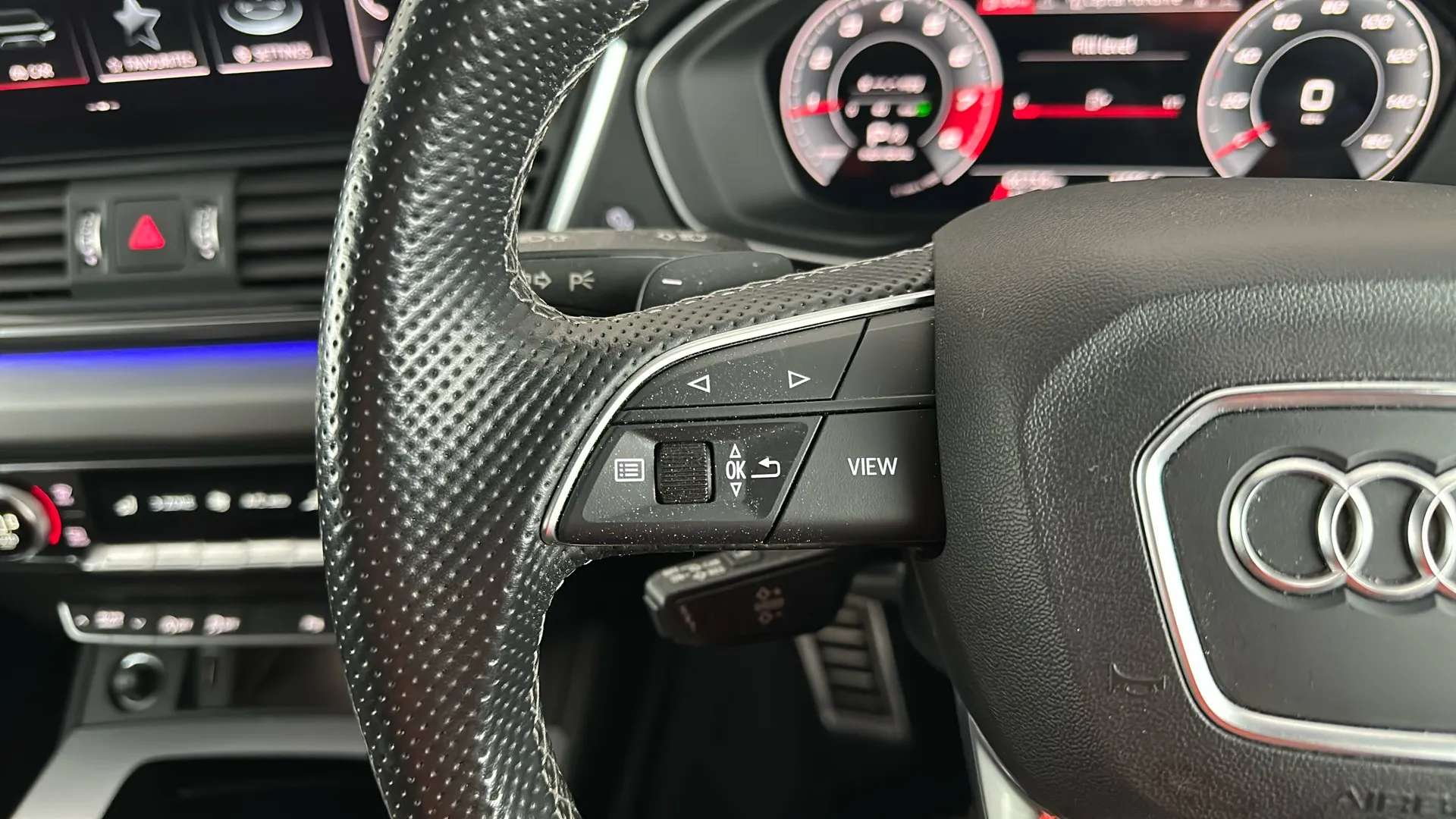 2021 AUDI Q5 2021 AUDI Q5