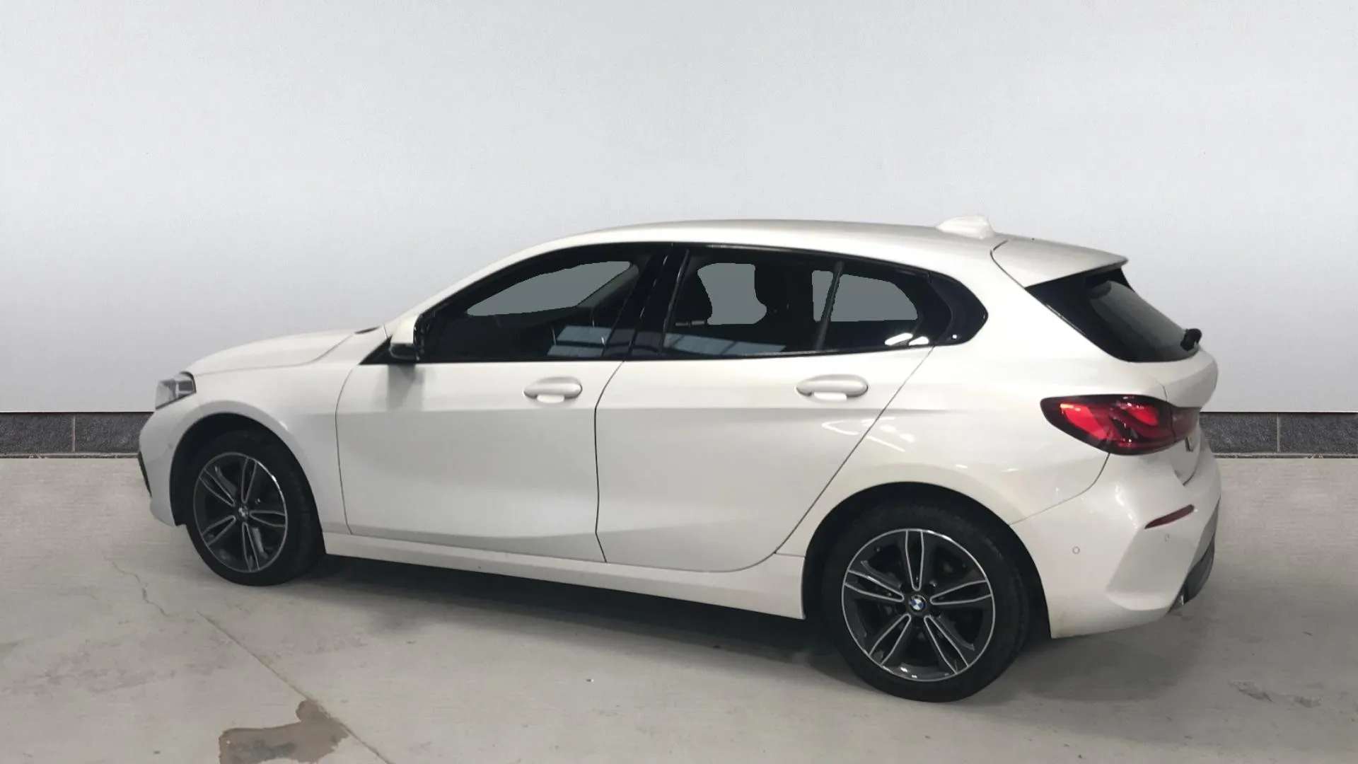 A 2020 BMW 1 SERIES 116d Sport A 2020 BMW 1 SERIES 116d Sport