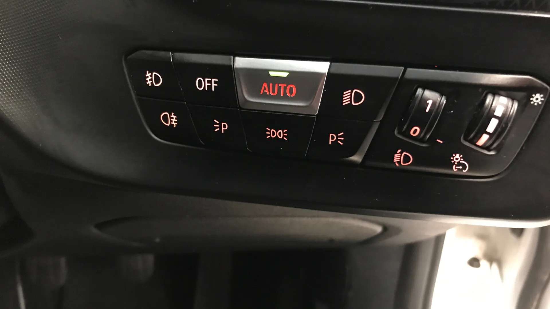 2020 BMW 1 SERIES 2020 BMW 1 SERIES